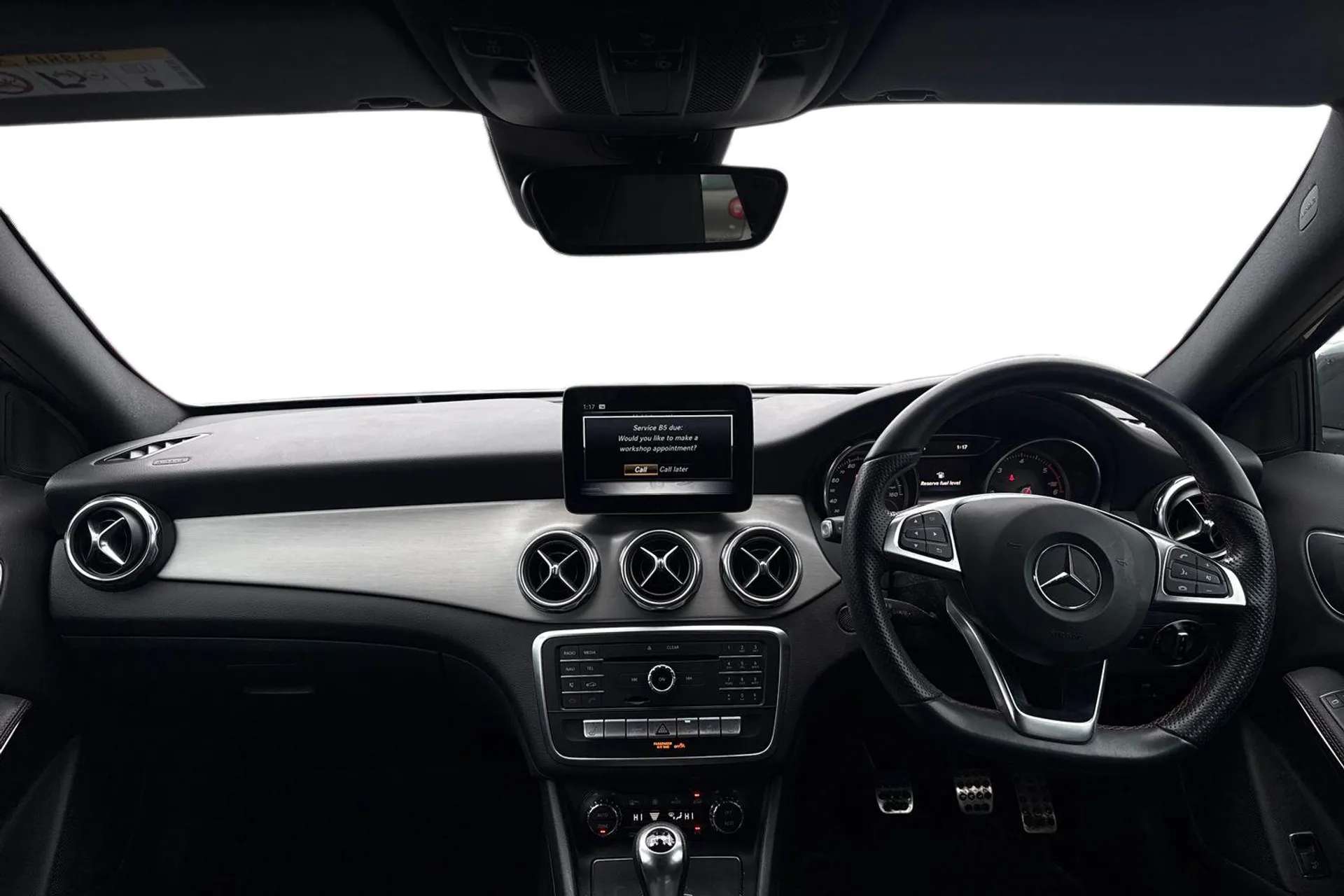 A 2017 MERCEDES-BENZ GLA GLA 200d AMG Line Premium 5dr [ Garmin Map Pilot Navigation System , Parking Pilot , Active park assist with parktronic system , Easy-pack tailgate - A 2017 MERCEDES-BENZ GLA GLA 200d AMG Line Premium 5dr [ Garmin Map Pilot Navigation System , Parking Pilot , Active park assist with parktronic system , Easy-pack tailgate -