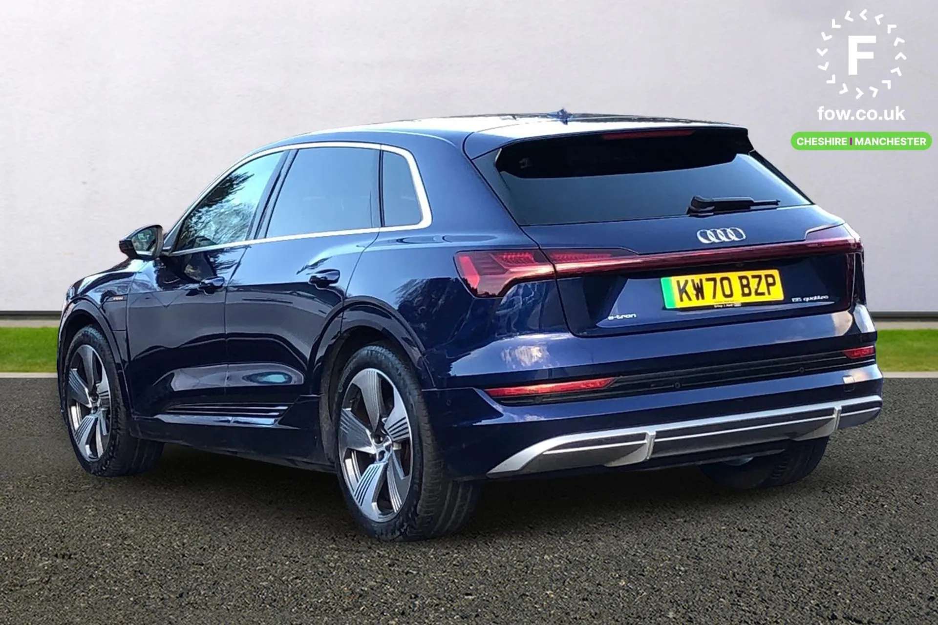 2021 AUDI E-TRON 2021 AUDI E-TRON