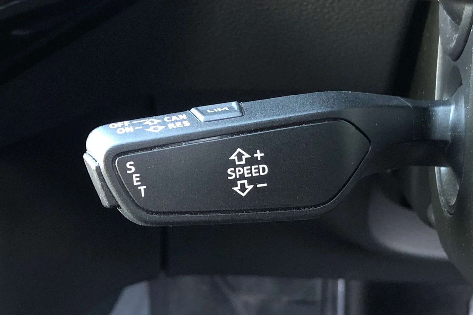 2021 AUDI E-TRON 2021 AUDI E-TRON