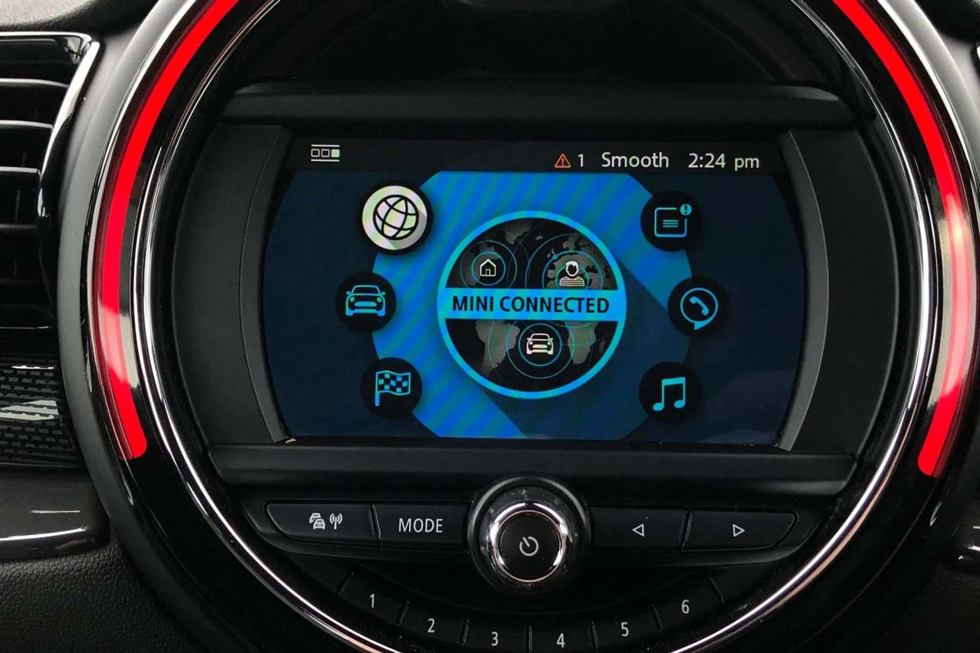 2018 MINI CLUBMAN 2018 MINI CLUBMAN