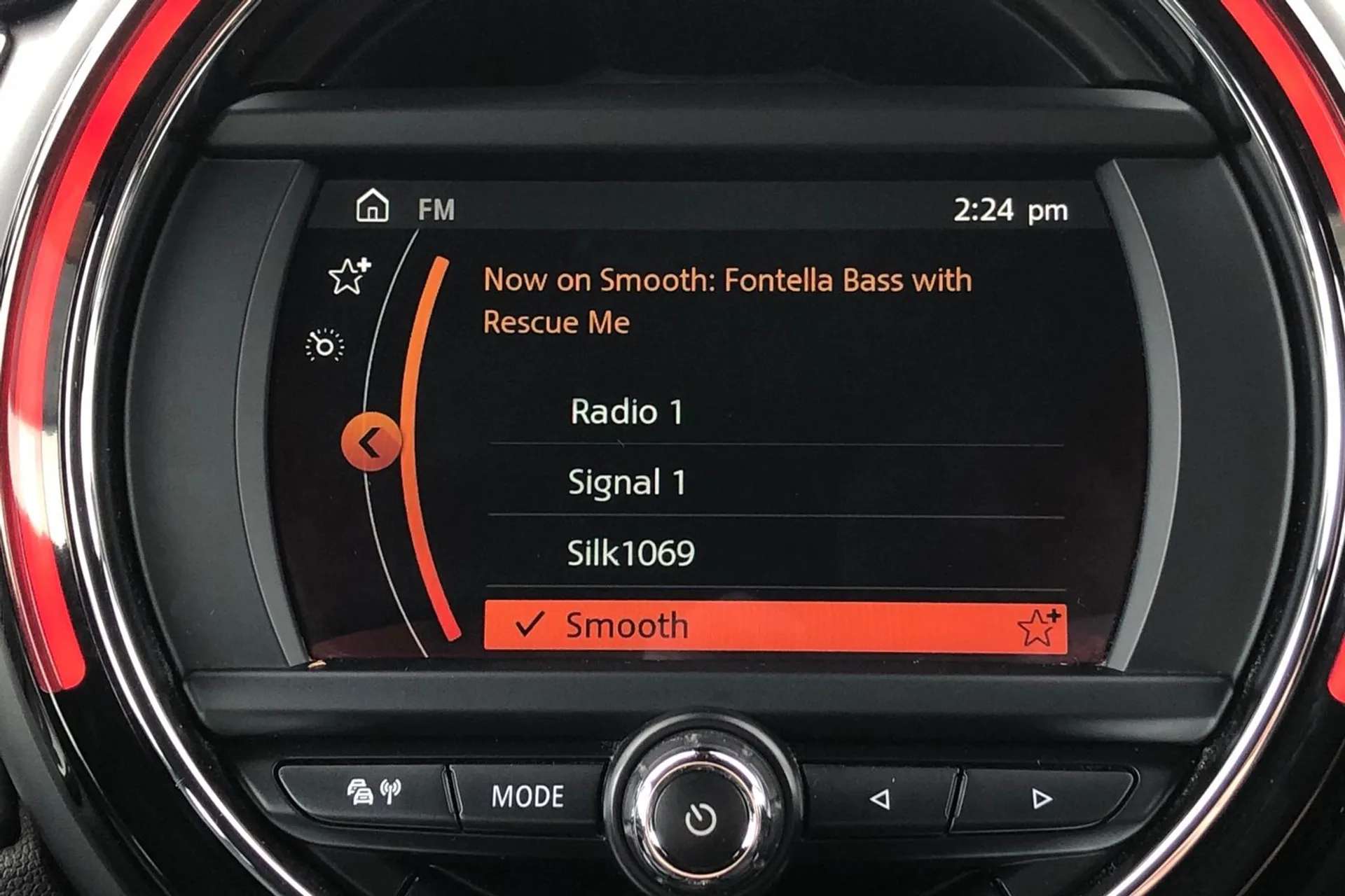 2018 MINI CLUBMAN 2018 MINI CLUBMAN