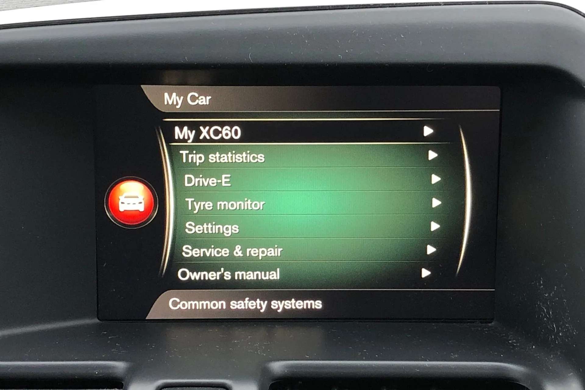 2017 VOLVO XC60 2017 VOLVO XC60