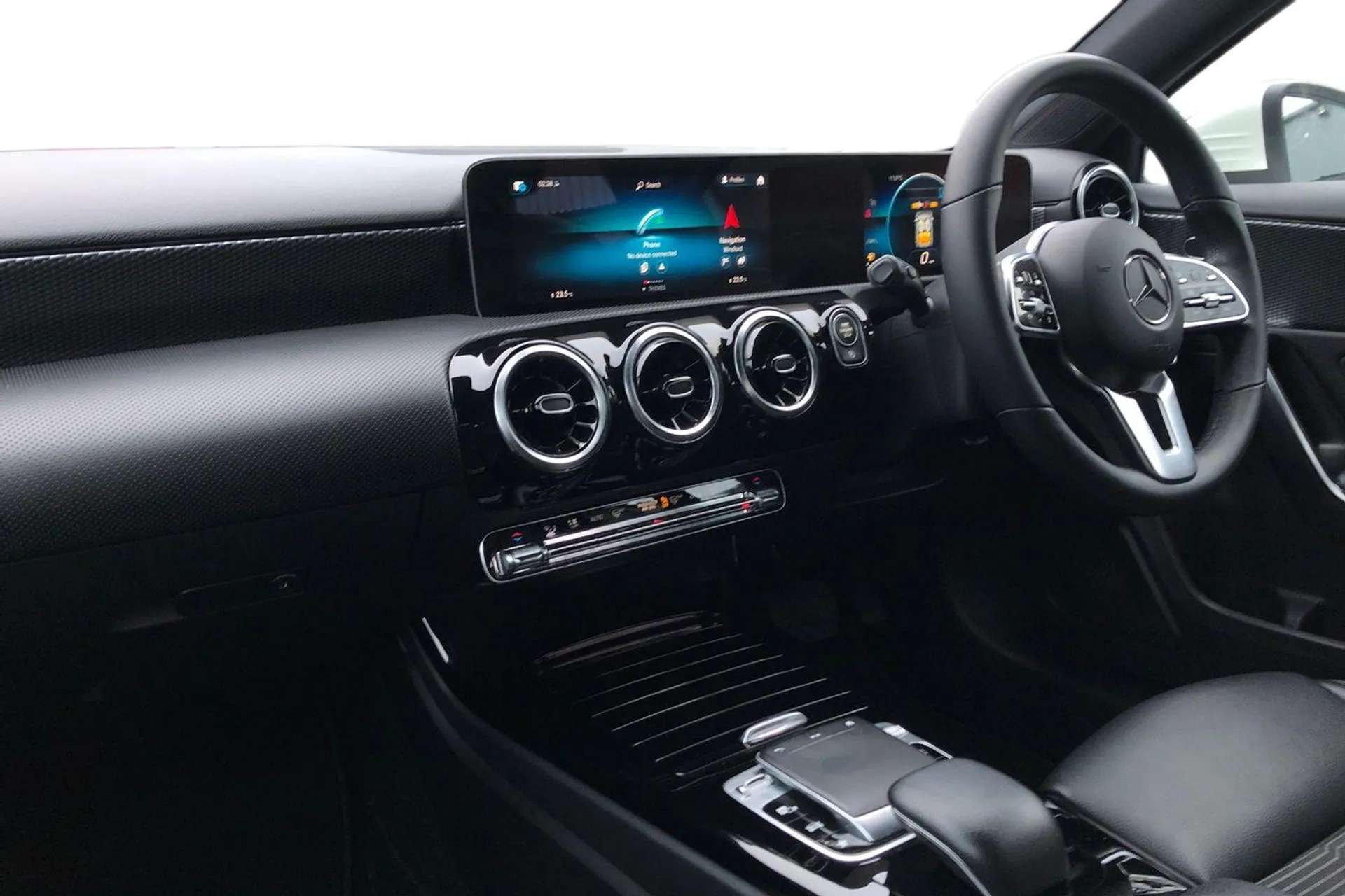 2019 MERCEDES-BENZ A CLASS 2019 MERCEDES-BENZ A CLASS