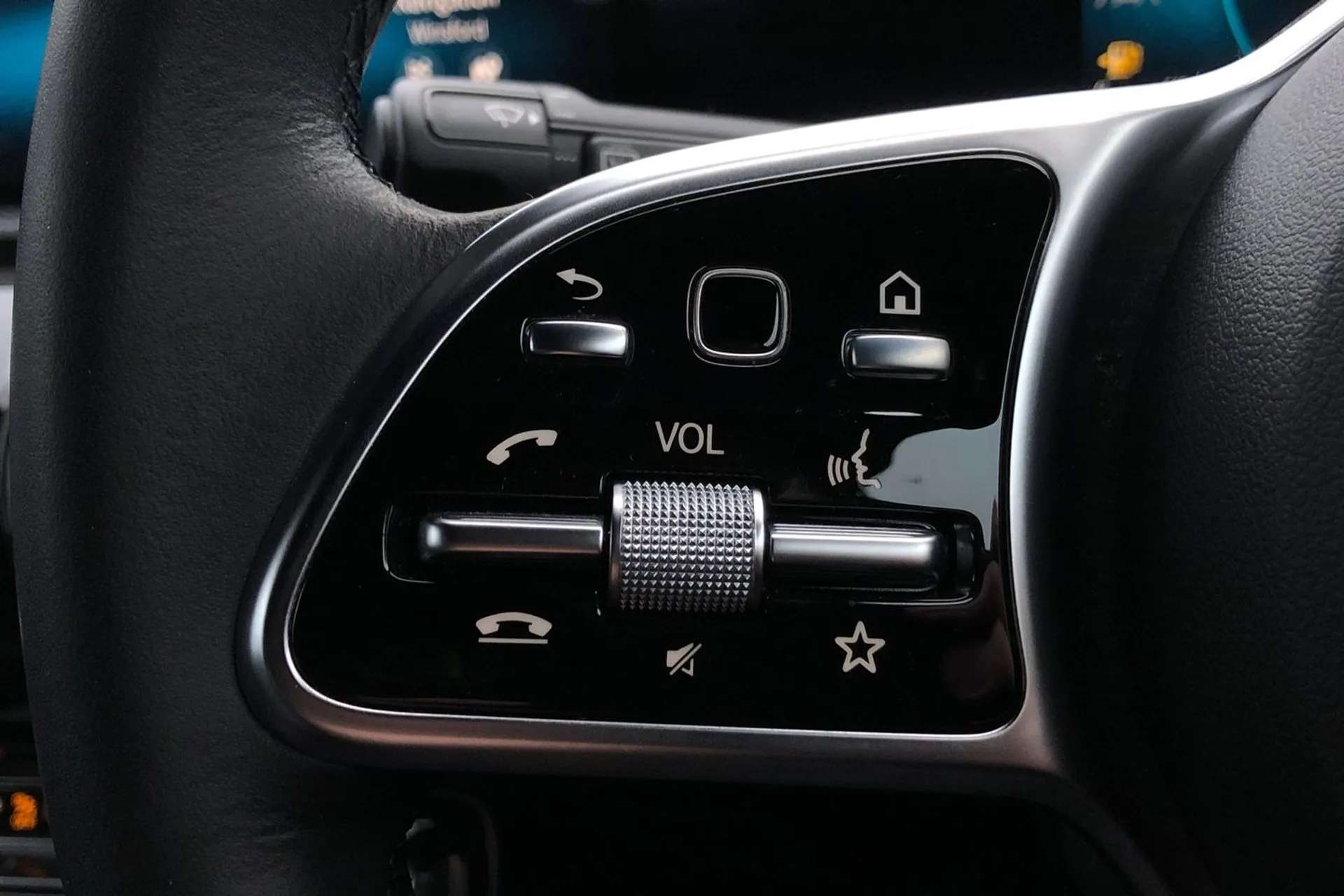 2019 MERCEDES-BENZ A CLASS 2019 MERCEDES-BENZ A CLASS