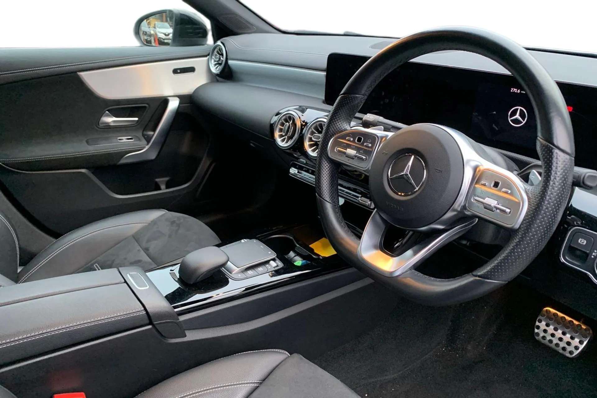 2022 MERCEDES-BENZ A CLASS 2022 MERCEDES-BENZ A CLASS