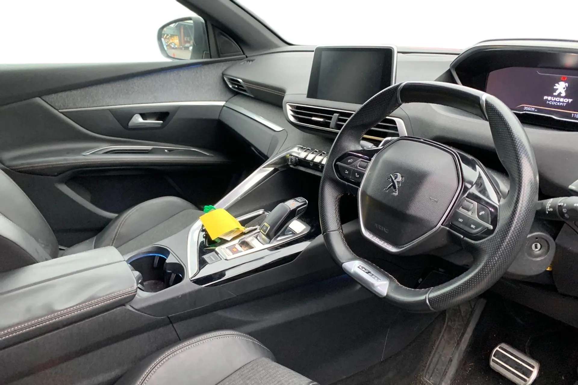 2018 PEUGEOT 3008 2018 PEUGEOT 3008