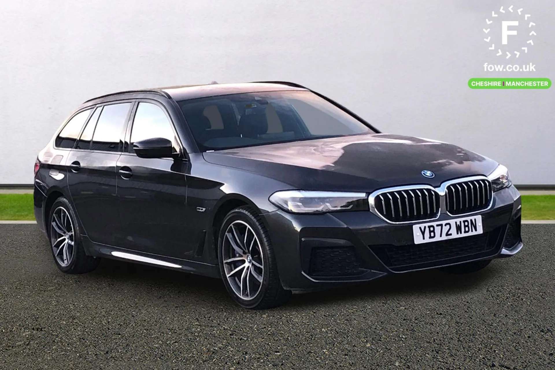 A 2022 BMW 5 SERIES 530e M Sport 5dr Auto [32GB hard disc drive (HDD) memory, Driving experience switch specific to 530e/530e xDrive, Electric boot lid - electrically ope A 2022 BMW 5 SERIES 530e M Sport 5dr Auto [32GB hard disc drive (HDD) memory, Driving experience switch specific to 530e/530e xDrive, Electric boot lid - electrically ope