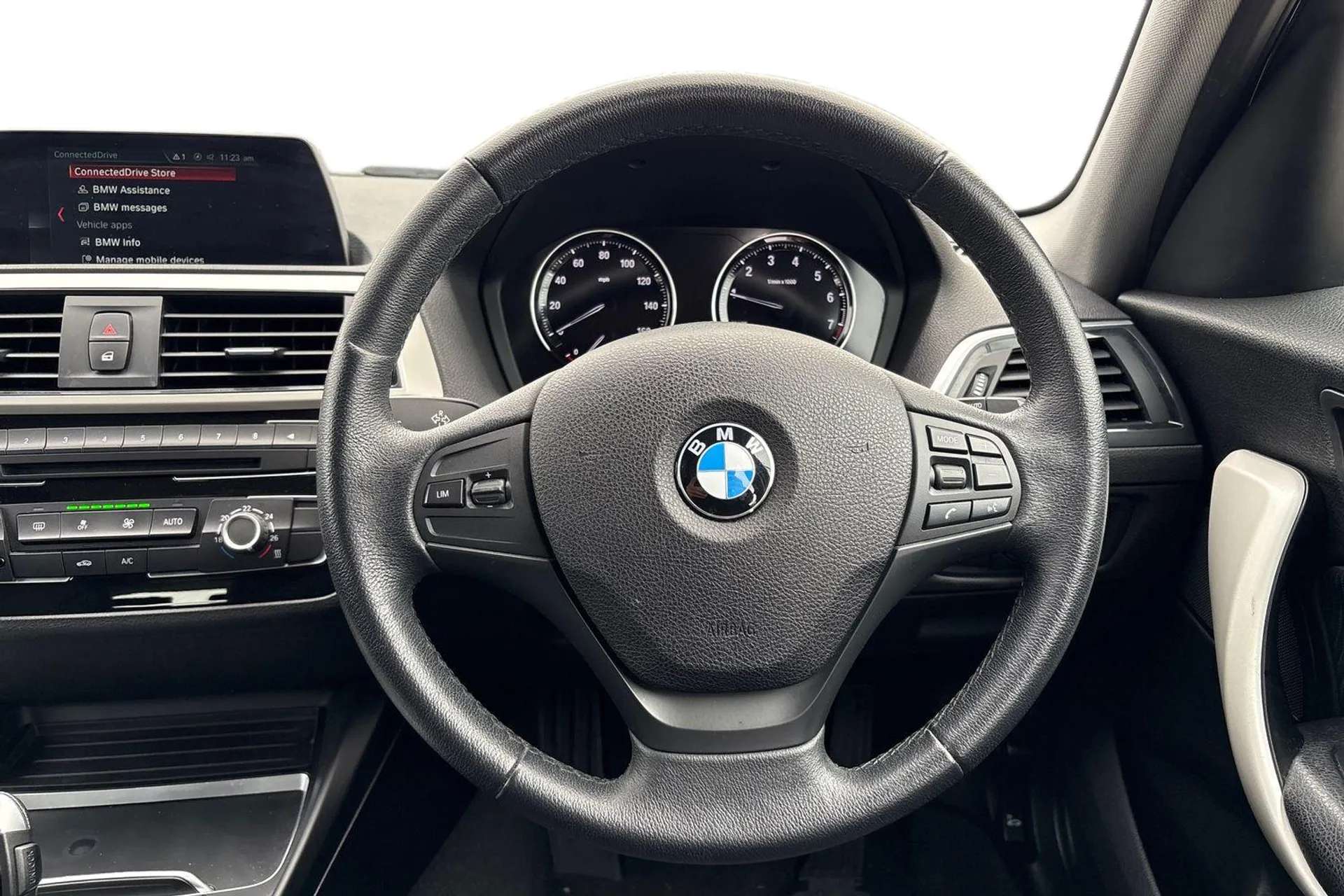 2019 BMW 1 SERIES 2019 BMW 1 SERIES