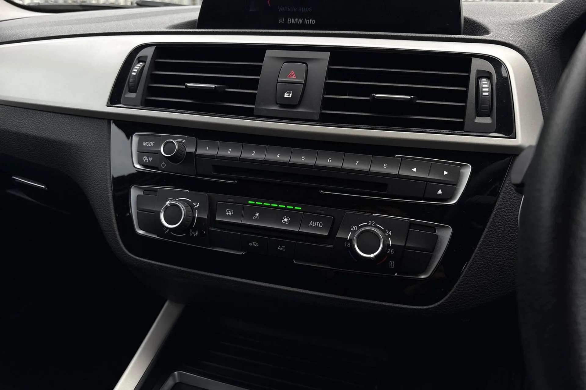 2019 BMW 1 SERIES 2019 BMW 1 SERIES