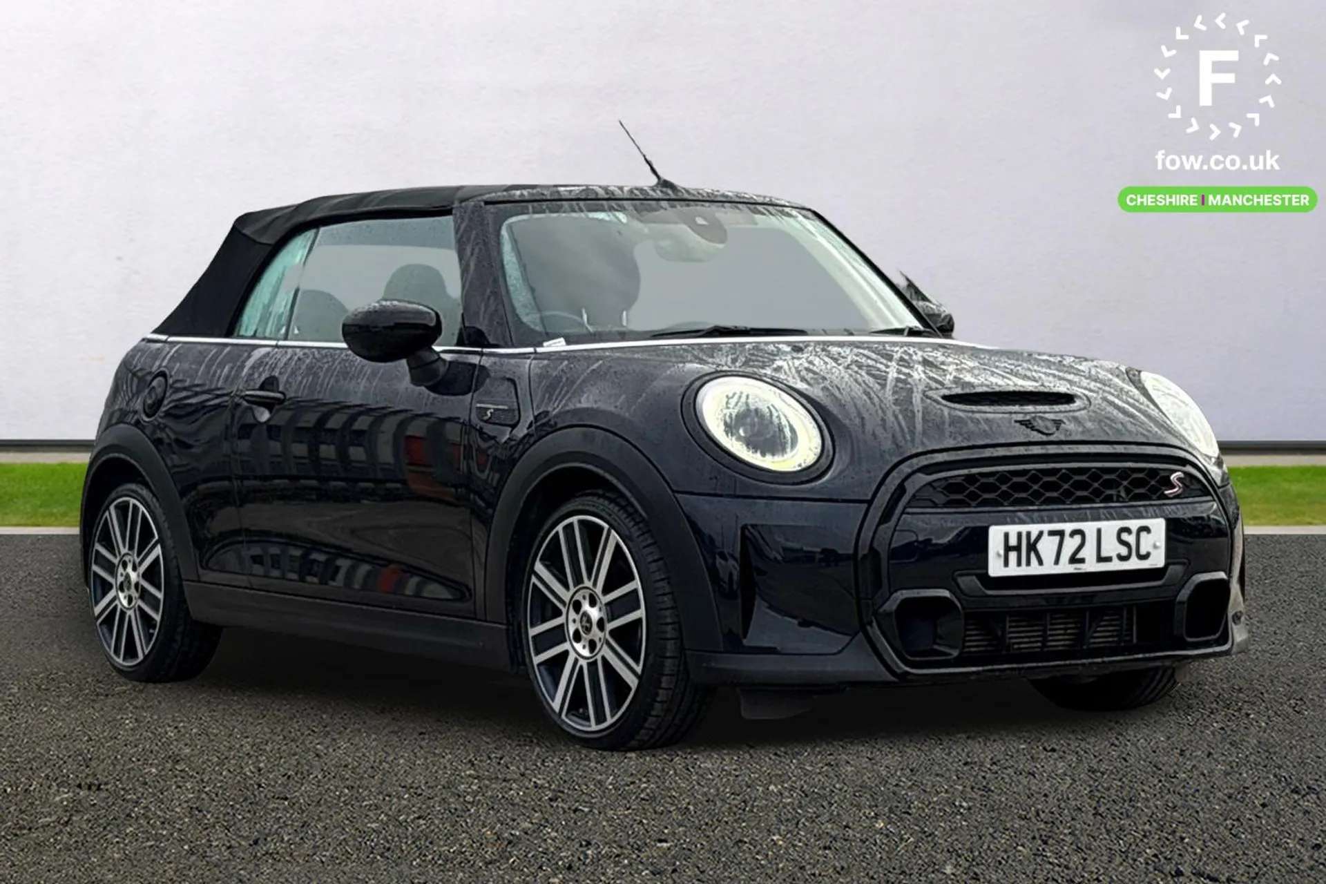 A 2022 MINI CONVERTIBLE 2.0 Cooper S Exclusive 2dr Auto [Lounge Leather, Mini Yours Soft-Top, Automatic start/stop function with brake energy recuperation , Rear park distanc A 2022 MINI CONVERTIBLE 2.0 Cooper S Exclusive 2dr Auto [Lounge Leather, Mini Yours Soft-Top, Automatic start/stop function with brake energy recuperation , Rear park distanc