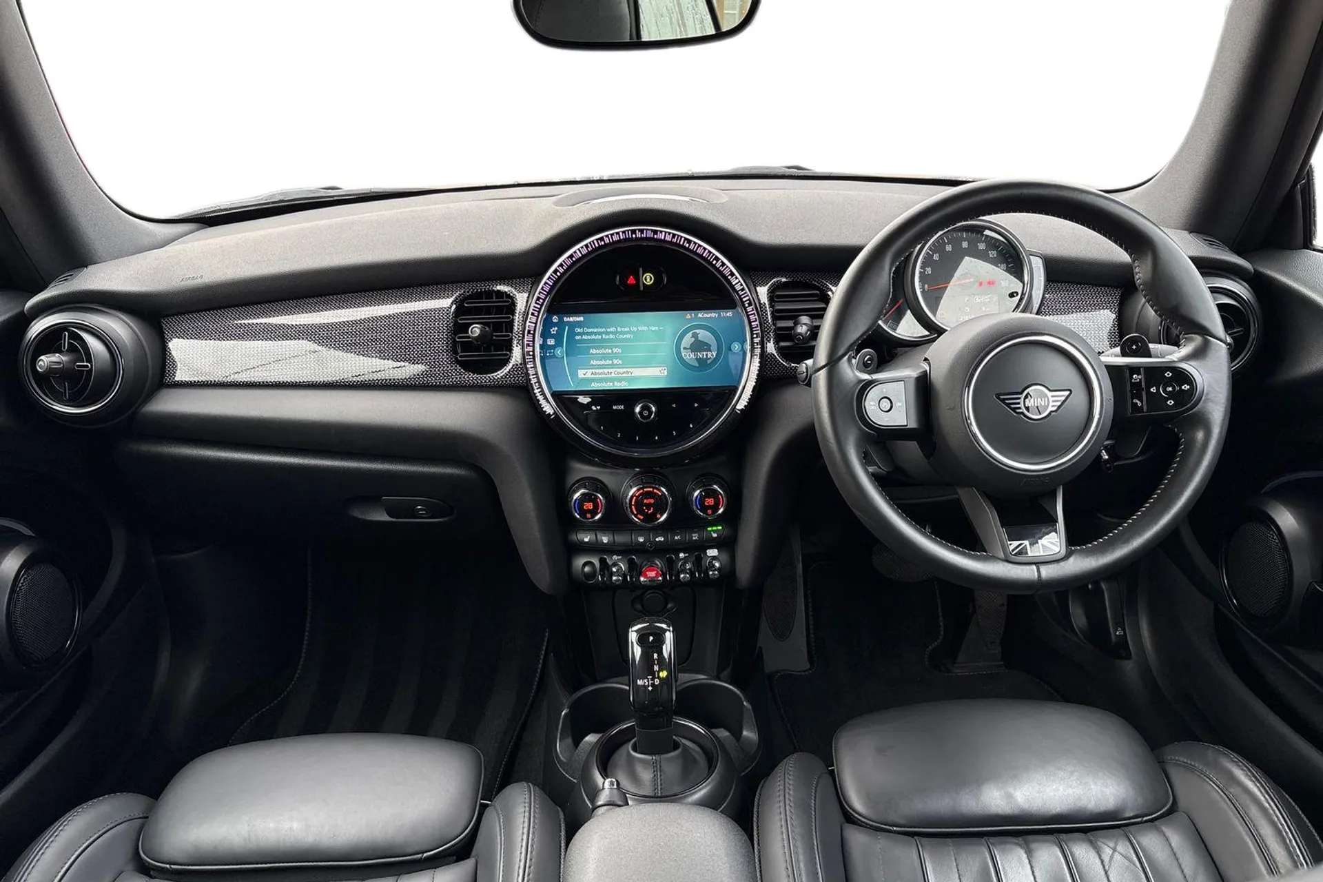 A 2022 MINI CONVERTIBLE 2.0 Cooper S Exclusive 2dr Auto [Lounge Leather, Mini Yours Soft-Top, Automatic start/stop function with brake energy recuperation , Rear park distanc A 2022 MINI CONVERTIBLE 2.0 Cooper S Exclusive 2dr Auto [Lounge Leather, Mini Yours Soft-Top, Automatic start/stop function with brake energy recuperation , Rear park distanc