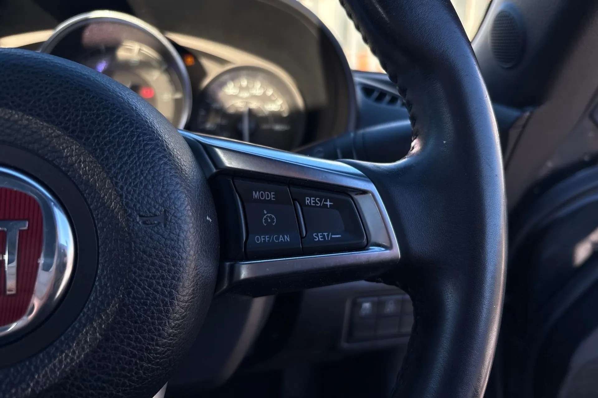 2017 FIAT 124 SPIDER 2017 FIAT 124 SPIDER