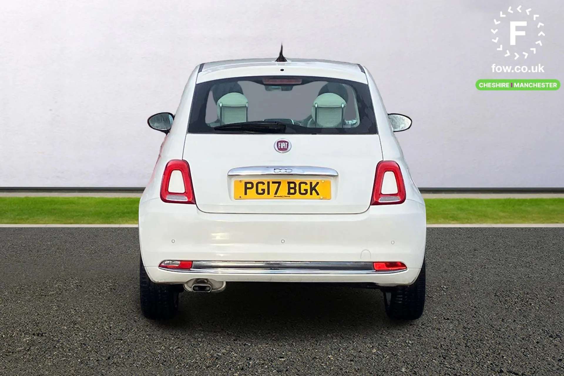 2017 FIAT 500 2017 FIAT 500