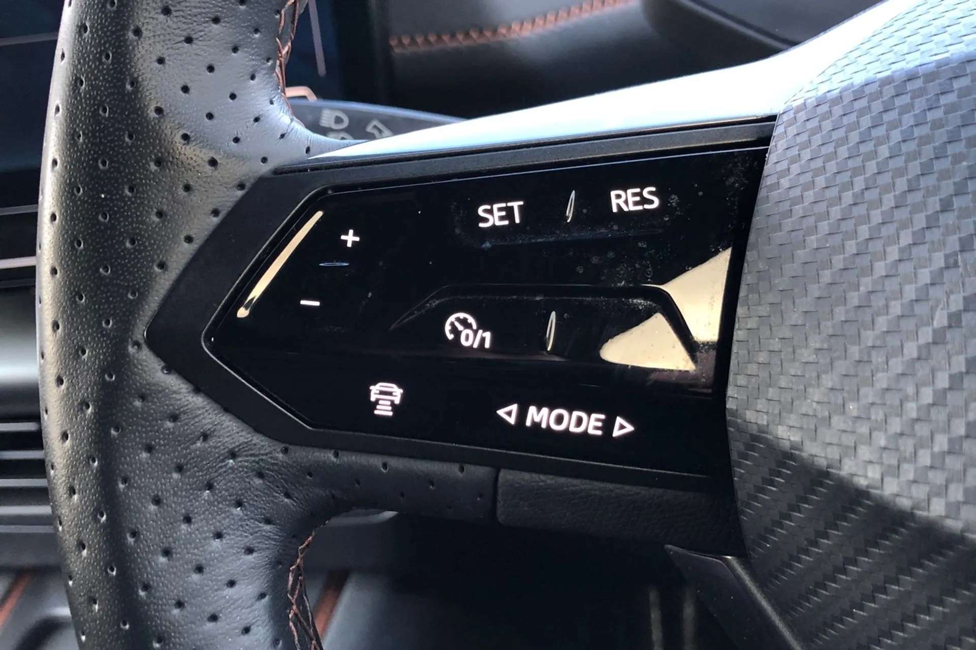 2023 CUPRA BORN 2023 CUPRA BORN