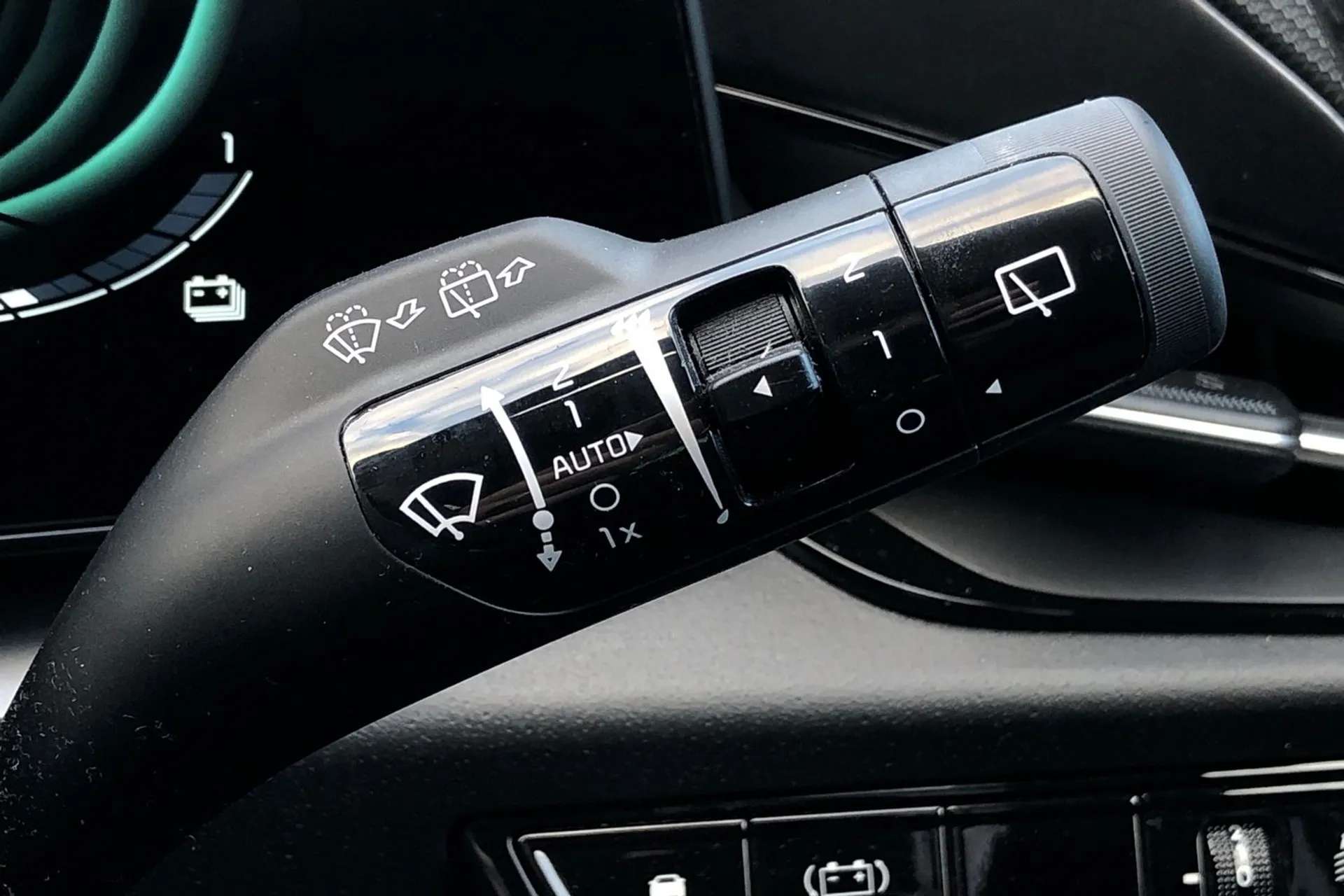 2023 KIA NIRO 2023 KIA NIRO