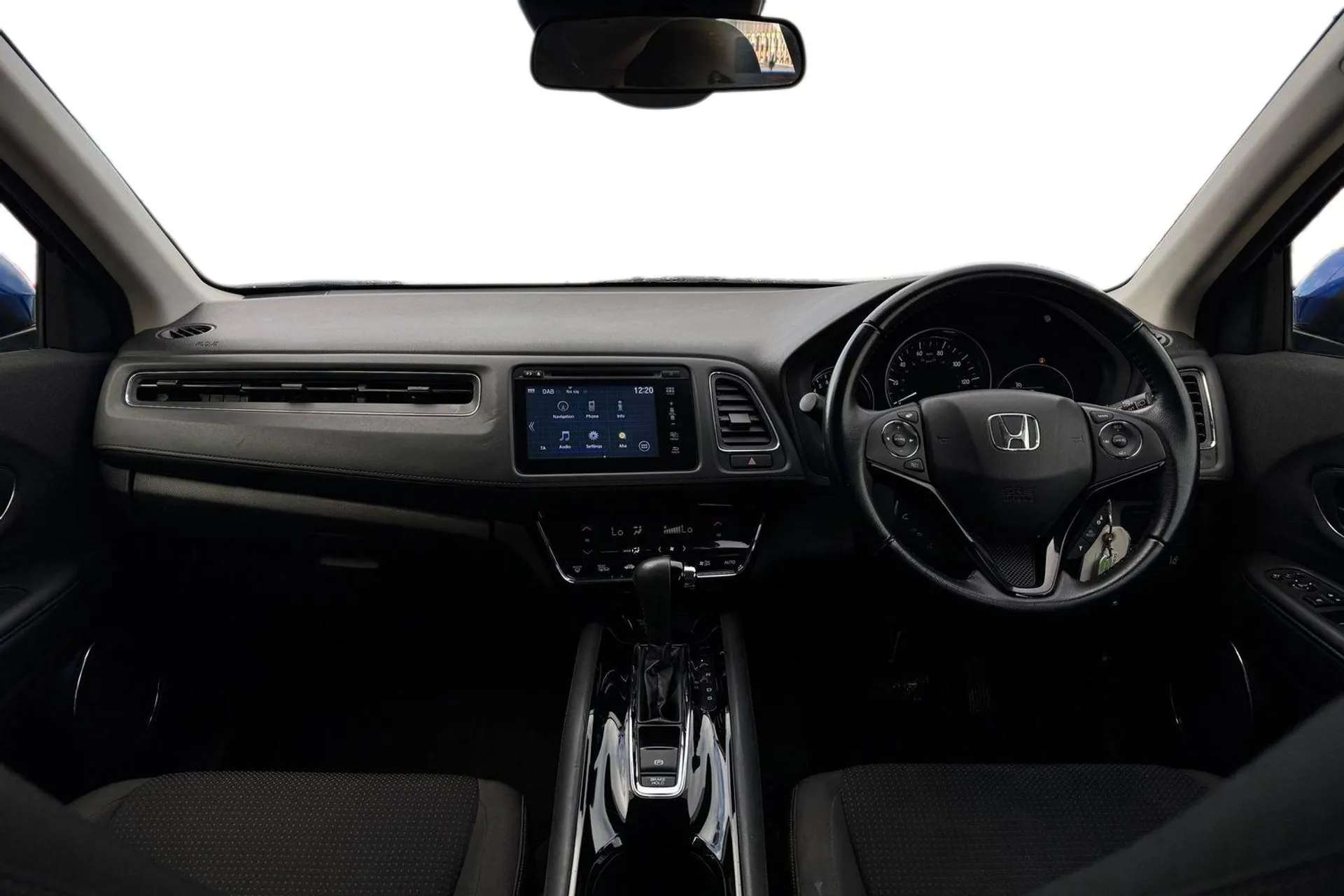 A 2019 HONDA HR-V 1.5 i-VTEC SE CVT 5dr [ Forward collision warning , Bluetooth hands free telephone connection , Rear view camera with Wide View and Dynamic Guideline A 2019 HONDA HR-V 1.5 i-VTEC SE CVT 5dr [ Forward collision warning , Bluetooth hands free telephone connection , Rear view camera with Wide View and Dynamic Guideline