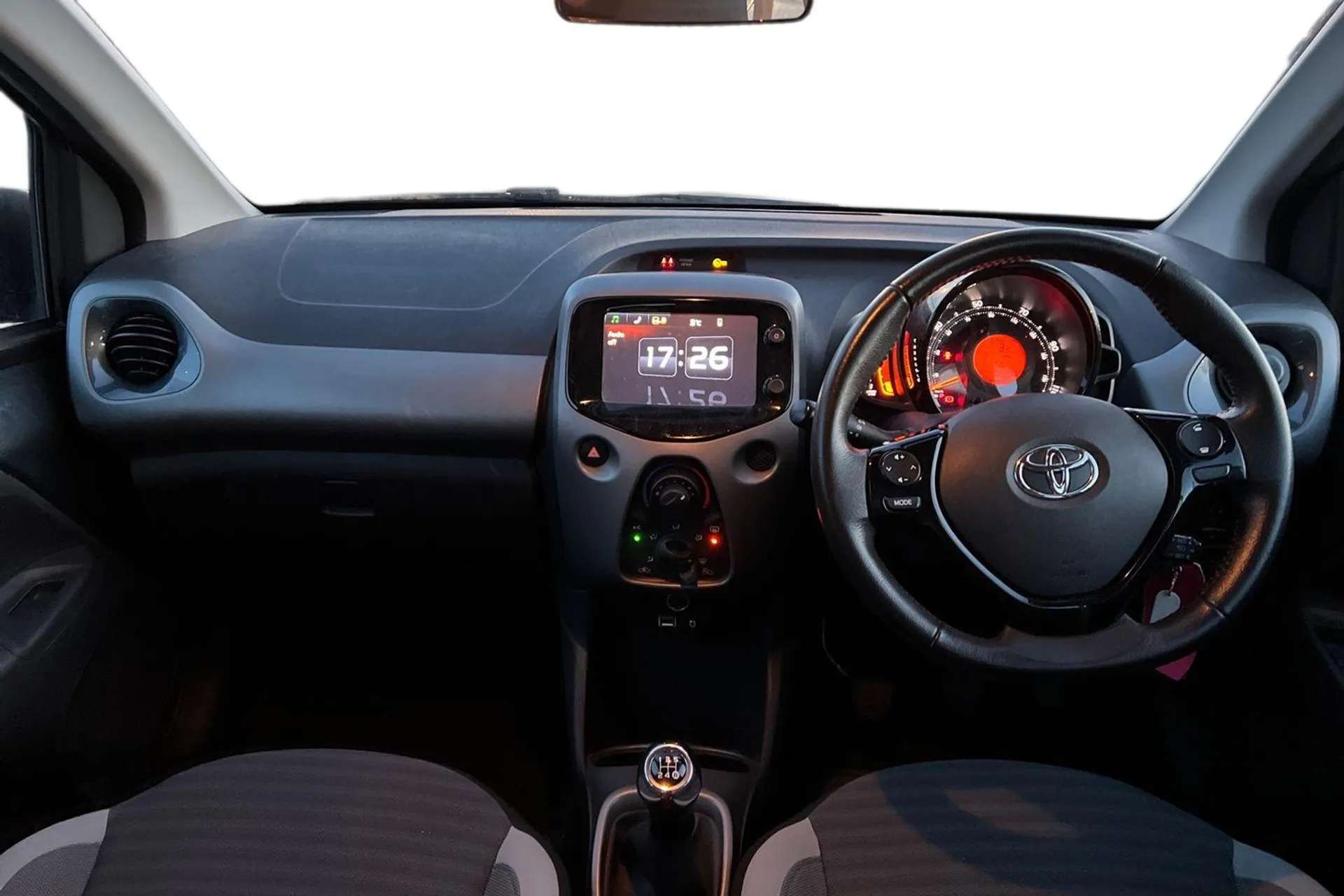 2018 TOYOTA AYGO 2018 TOYOTA AYGO