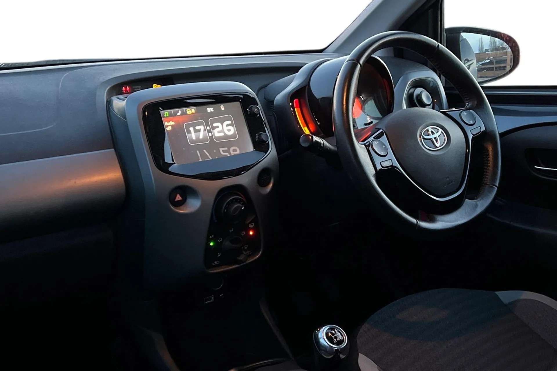 2018 TOYOTA AYGO 2018 TOYOTA AYGO