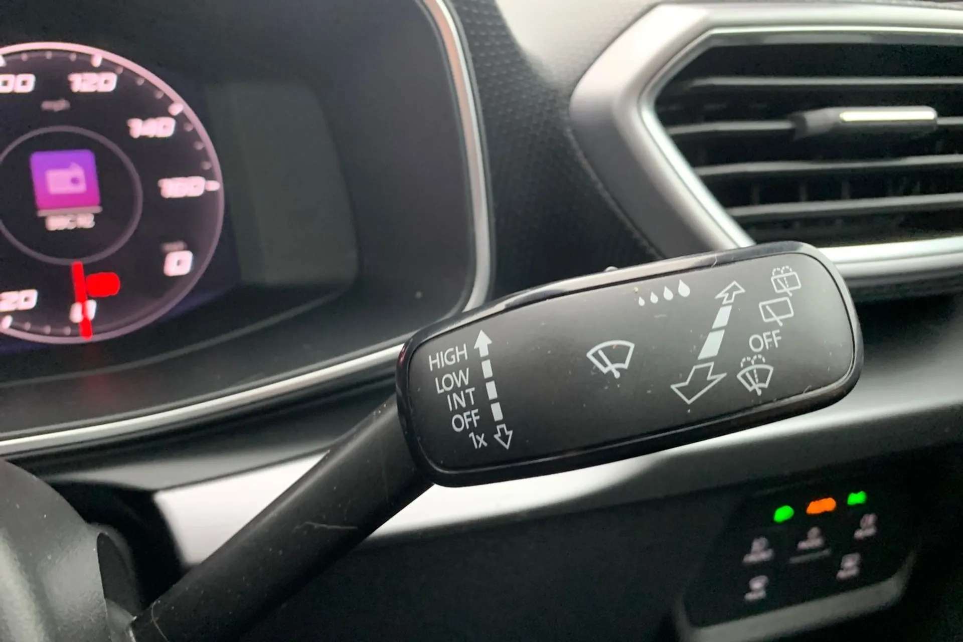 2020 SEAT LEON 2020 SEAT LEON