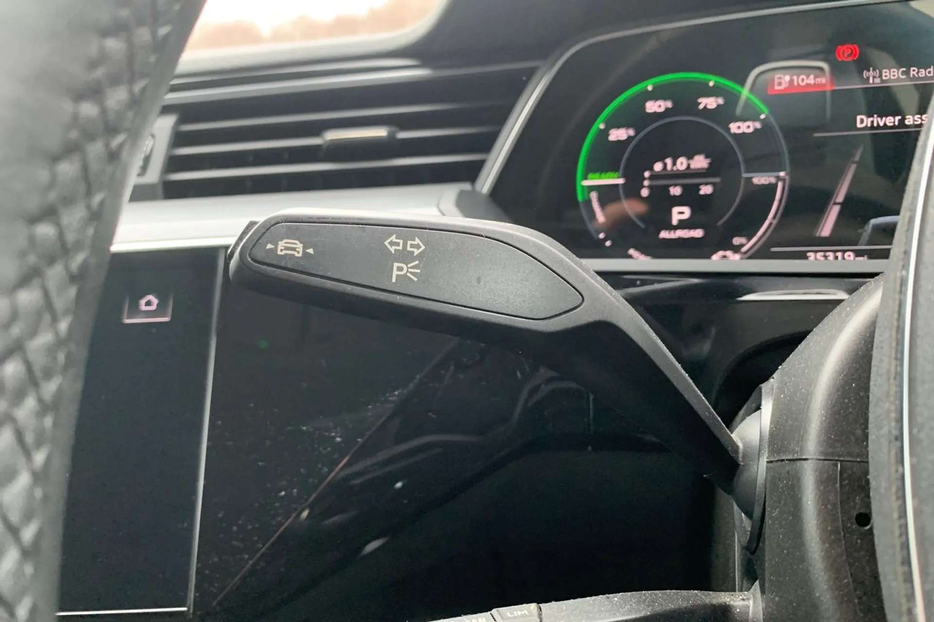 2021 AUDI E-TRON 2021 AUDI E-TRON