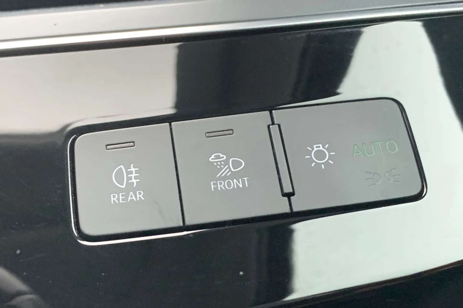 2021 AUDI E-TRON 2021 AUDI E-TRON