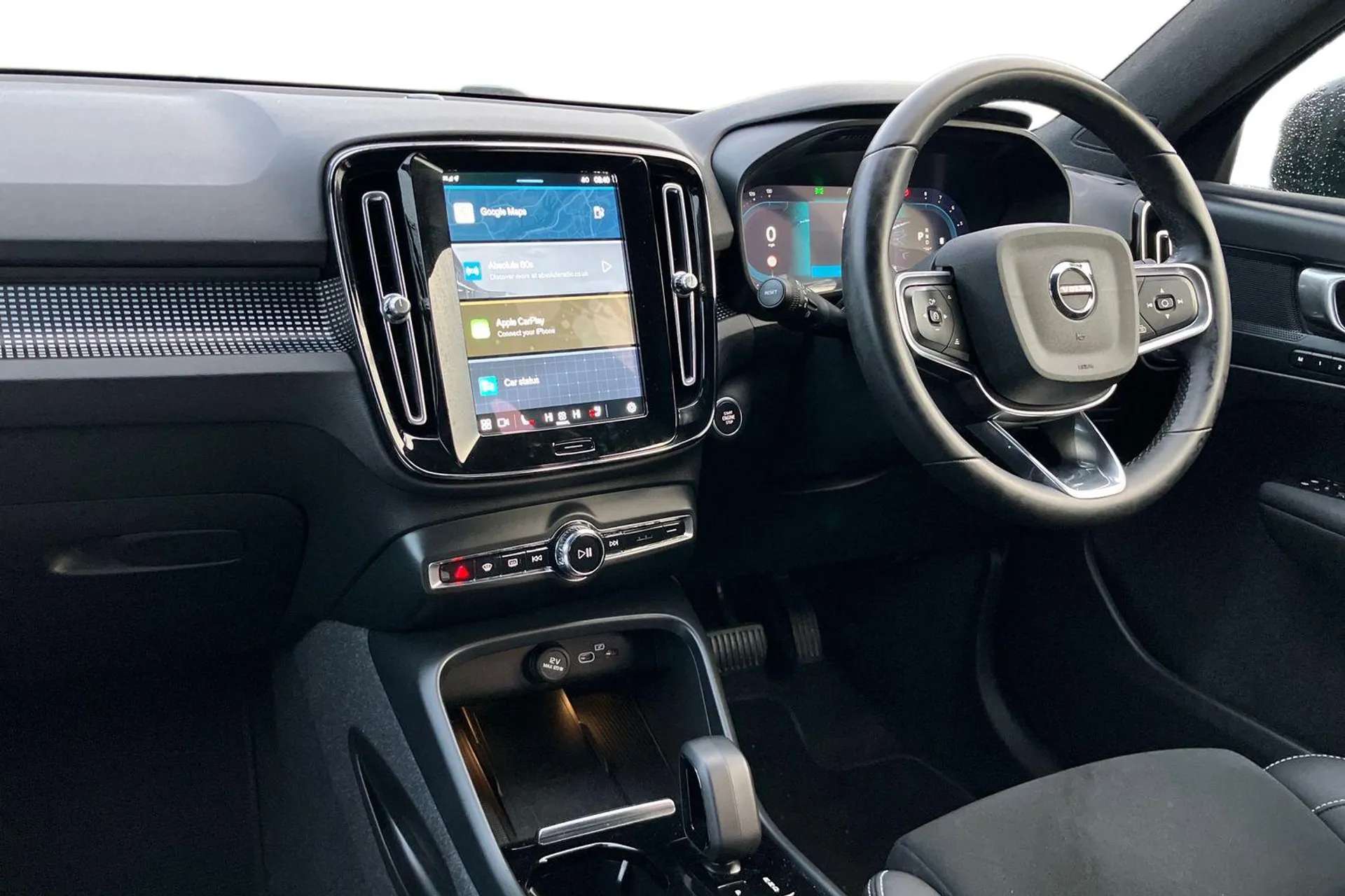 A 2023 VOLVO XC40 2.0 B3P Plus Dark 5dr Auto [ Dark Tinted Windows - Rear Side Windows and Rear Screen , Front park assist , Rear park assist , Wireless/Inductive Mobil A 2023 VOLVO XC40 2.0 B3P Plus Dark 5dr Auto [ Dark Tinted Windows - Rear Side Windows and Rear Screen , Front park assist , Rear park assist , Wireless/Inductive Mobil
