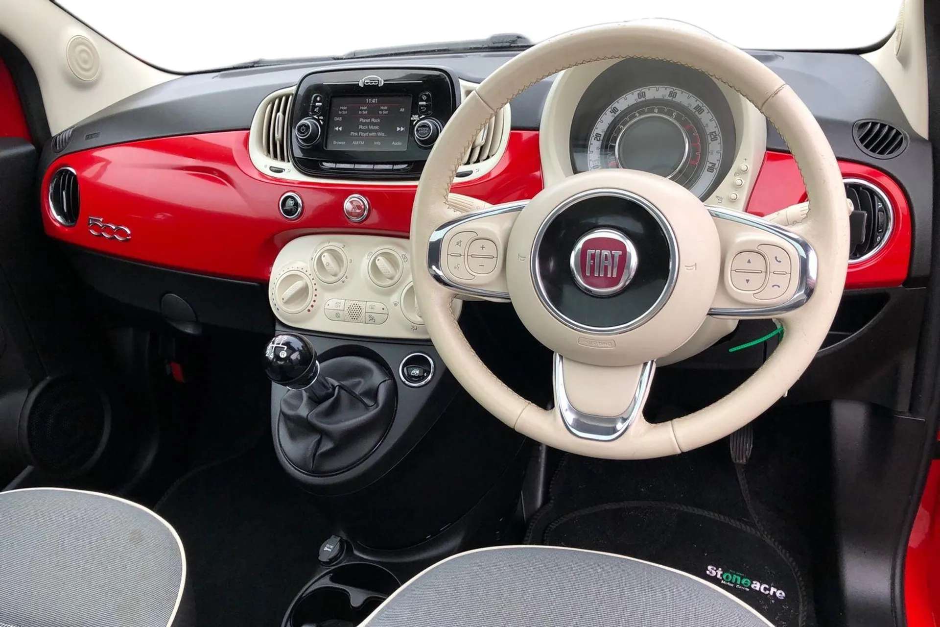 2019 FIAT 500 2019 FIAT 500