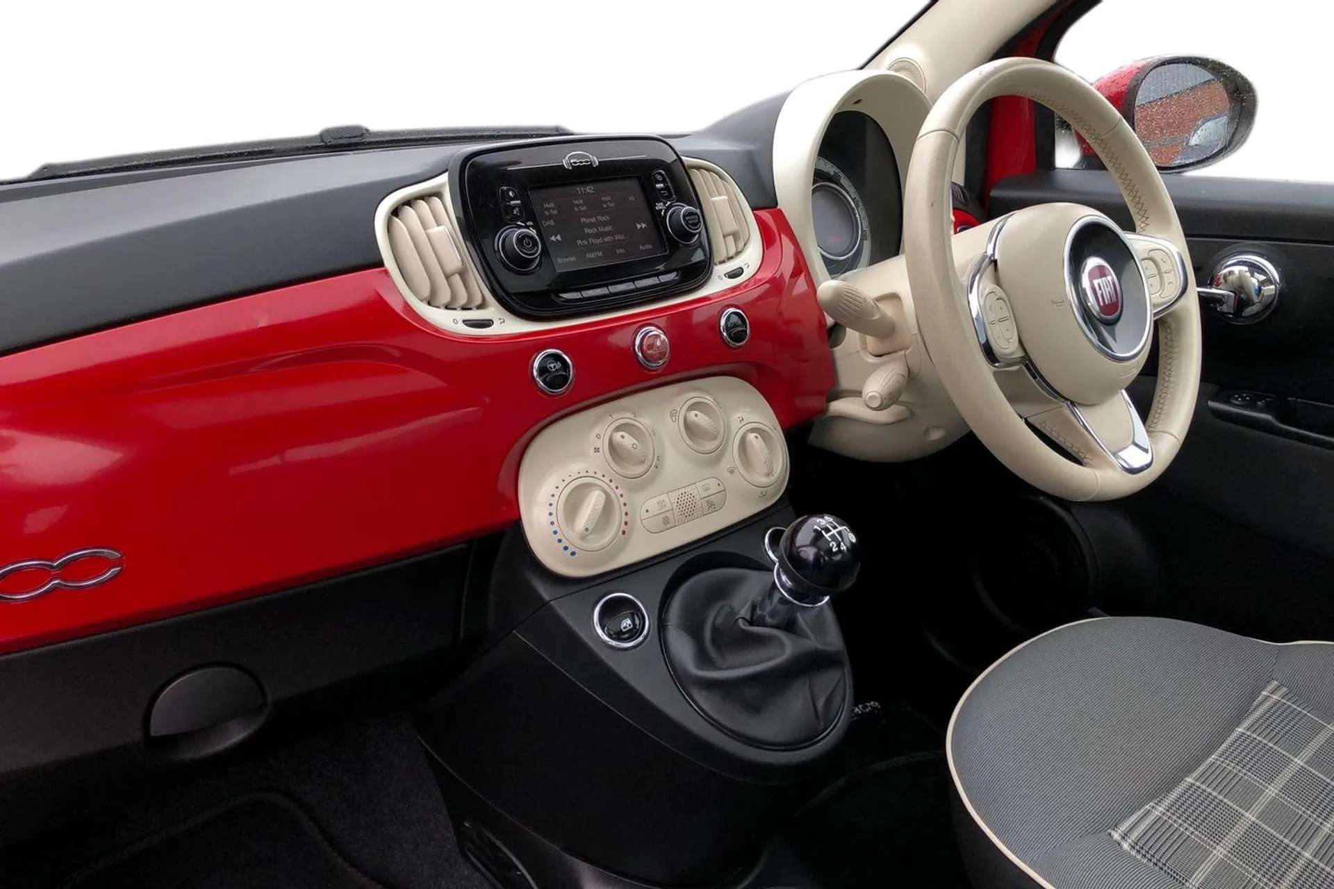 2019 FIAT 500 2019 FIAT 500