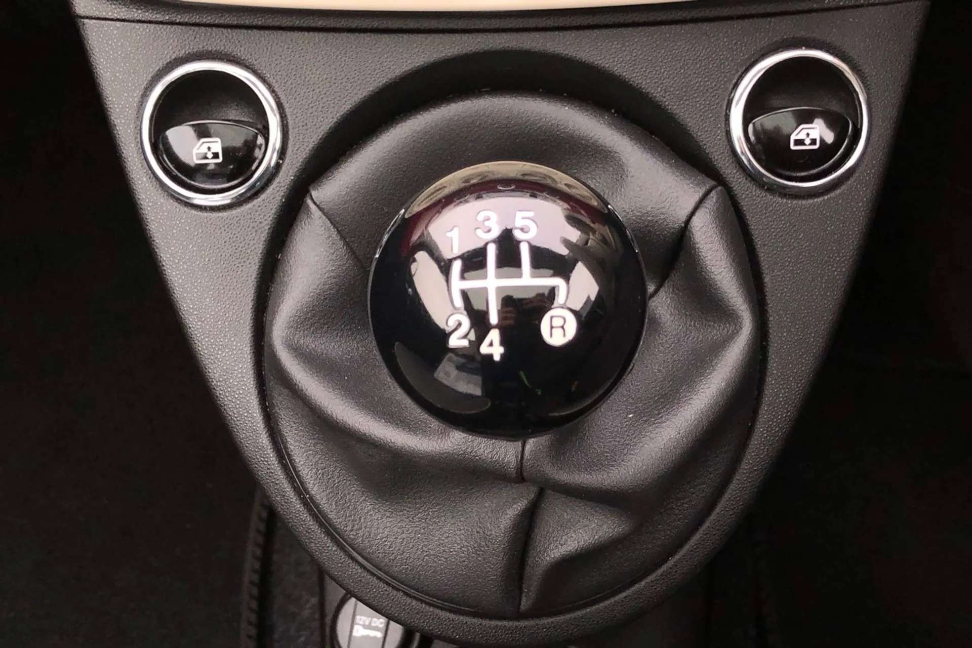 2019 FIAT 500 2019 FIAT 500