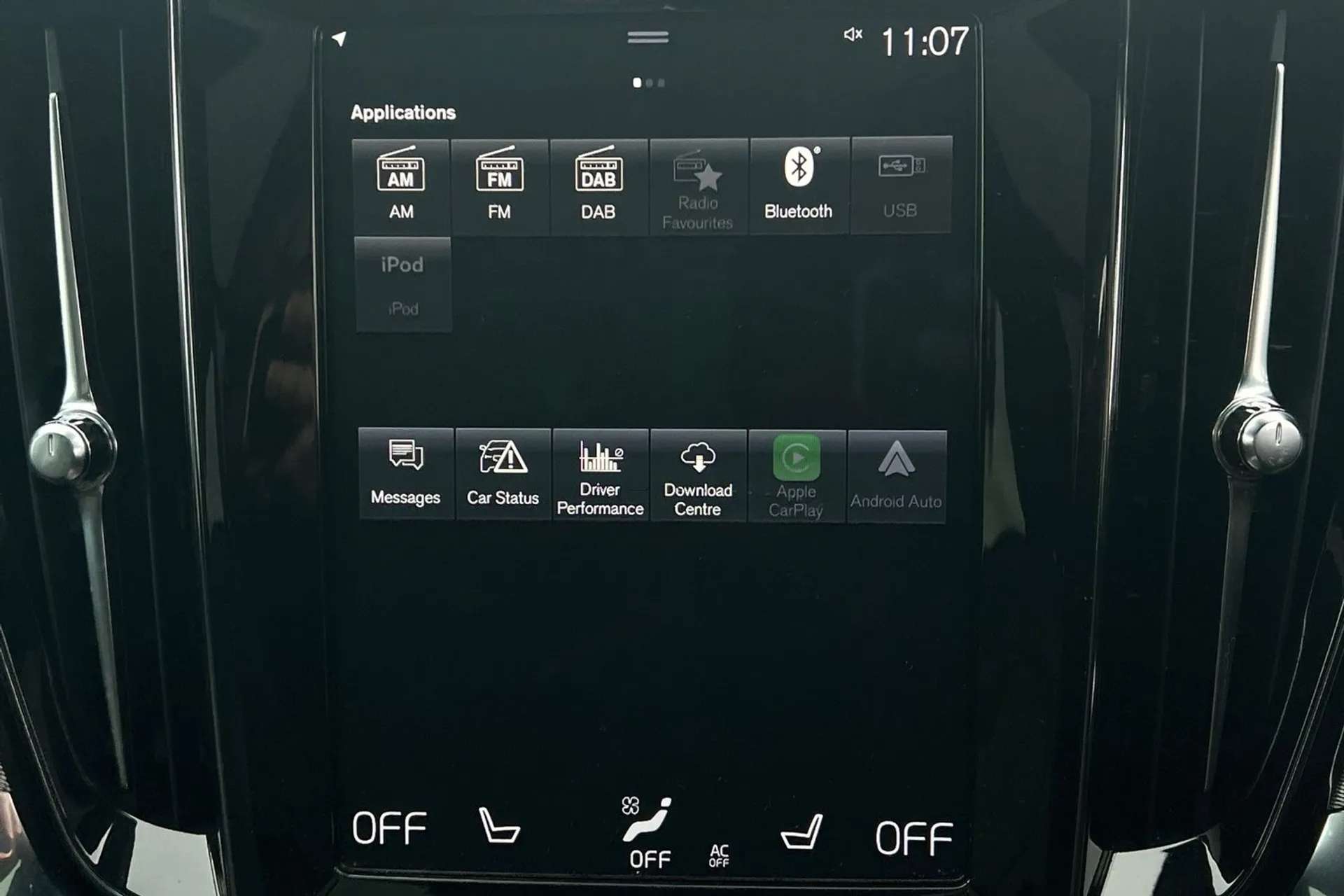 2019 VOLVO V60 2019 VOLVO V60