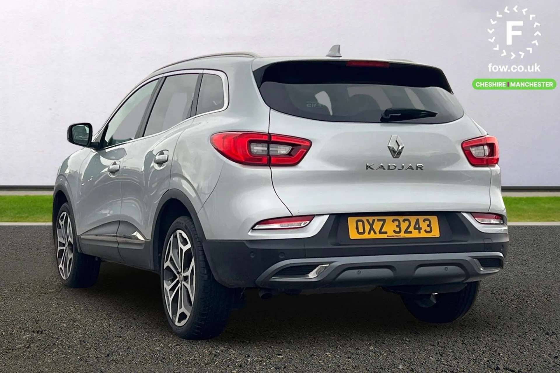 A 2020 RENAULT KADJAR 1.5 Blue dCi GT Line 5dr [Rearview camera, Climate control, Blind spot warning with lateral sensors, Lane departure warning system, LED daytime runnin A 2020 RENAULT KADJAR 1.5 Blue dCi GT Line 5dr [Rearview camera, Climate control, Blind spot warning with lateral sensors, Lane departure warning system, LED daytime runnin