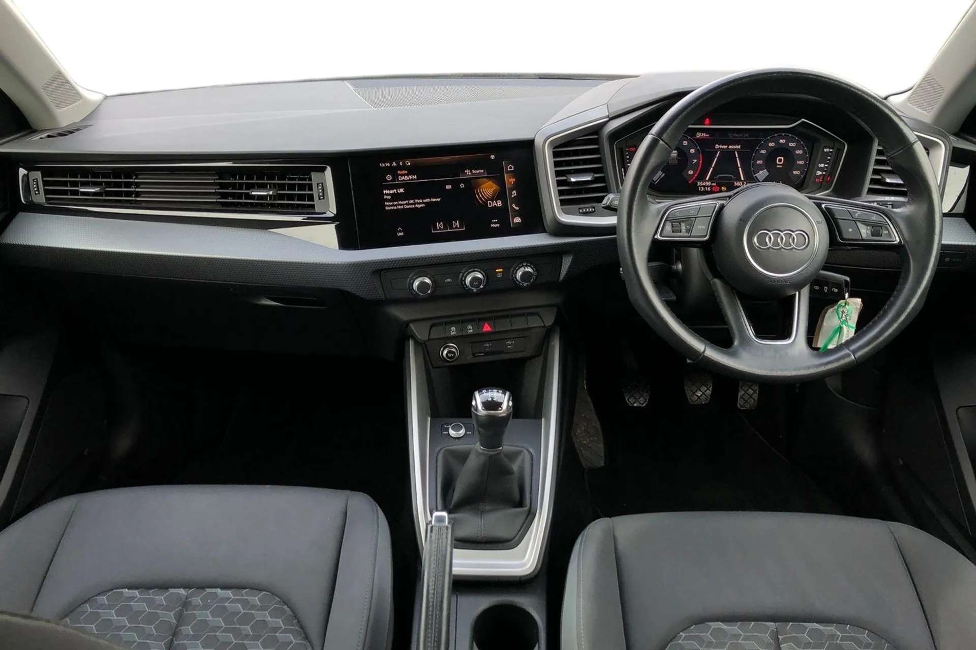 2021 AUDI A1 2021 AUDI A1