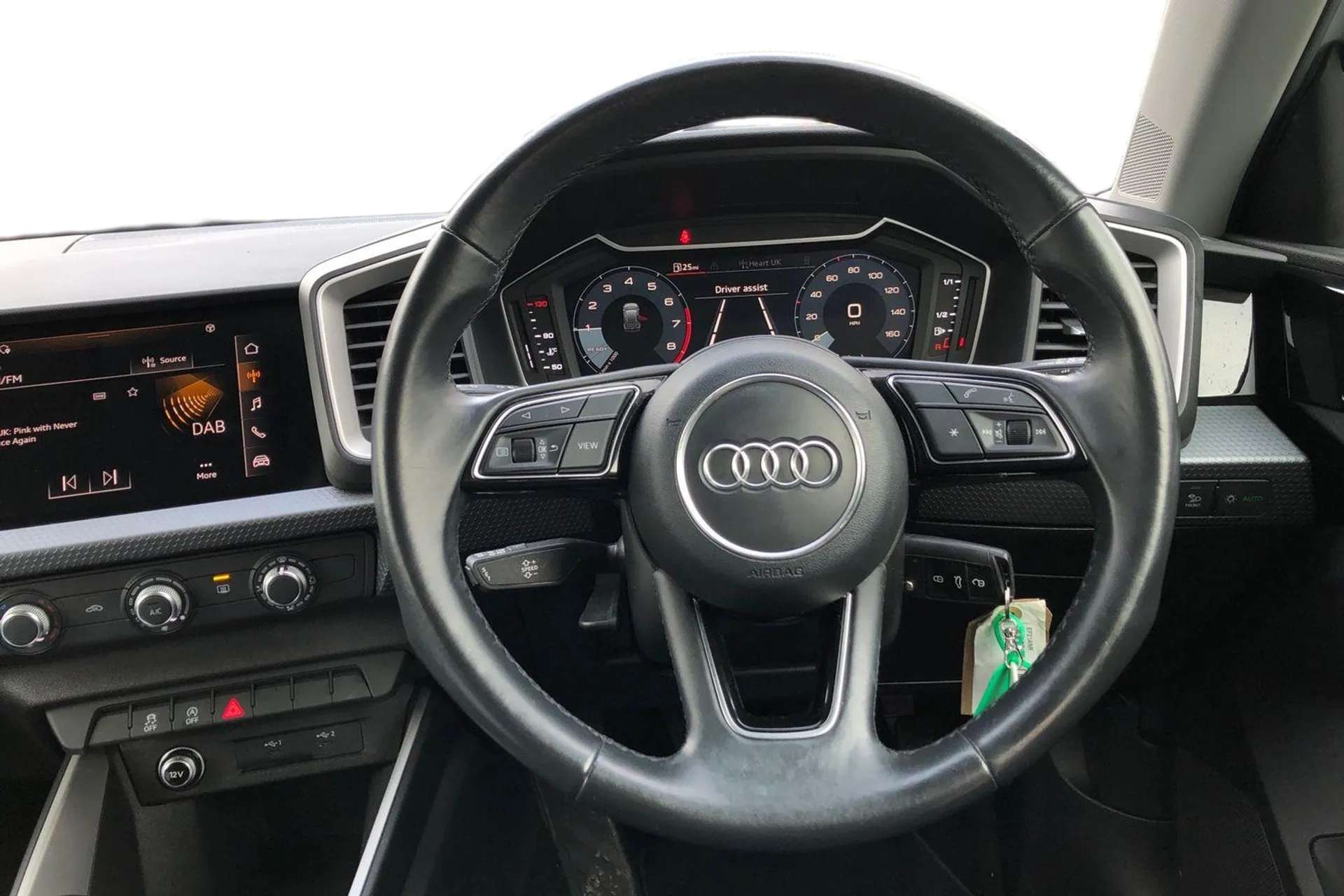 2021 AUDI A1 2021 AUDI A1