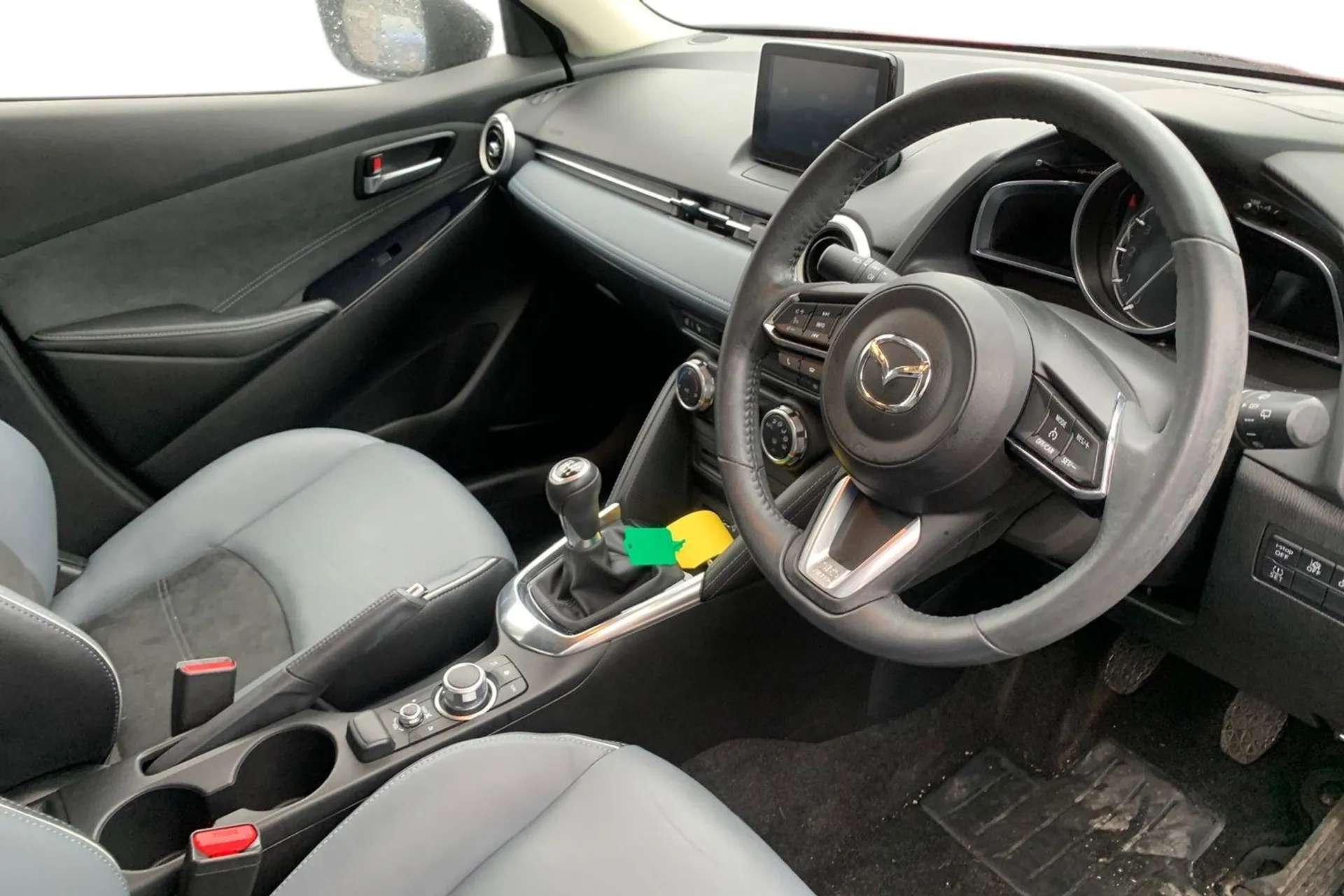 2020 MAZDA MAZDA2 2020 MAZDA MAZDA2