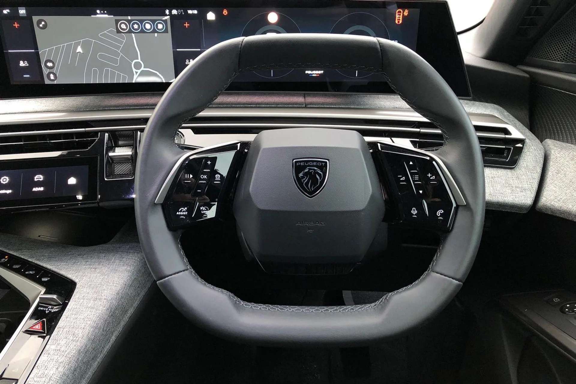 2025 PEUGEOT 3008 2025 PEUGEOT 3008