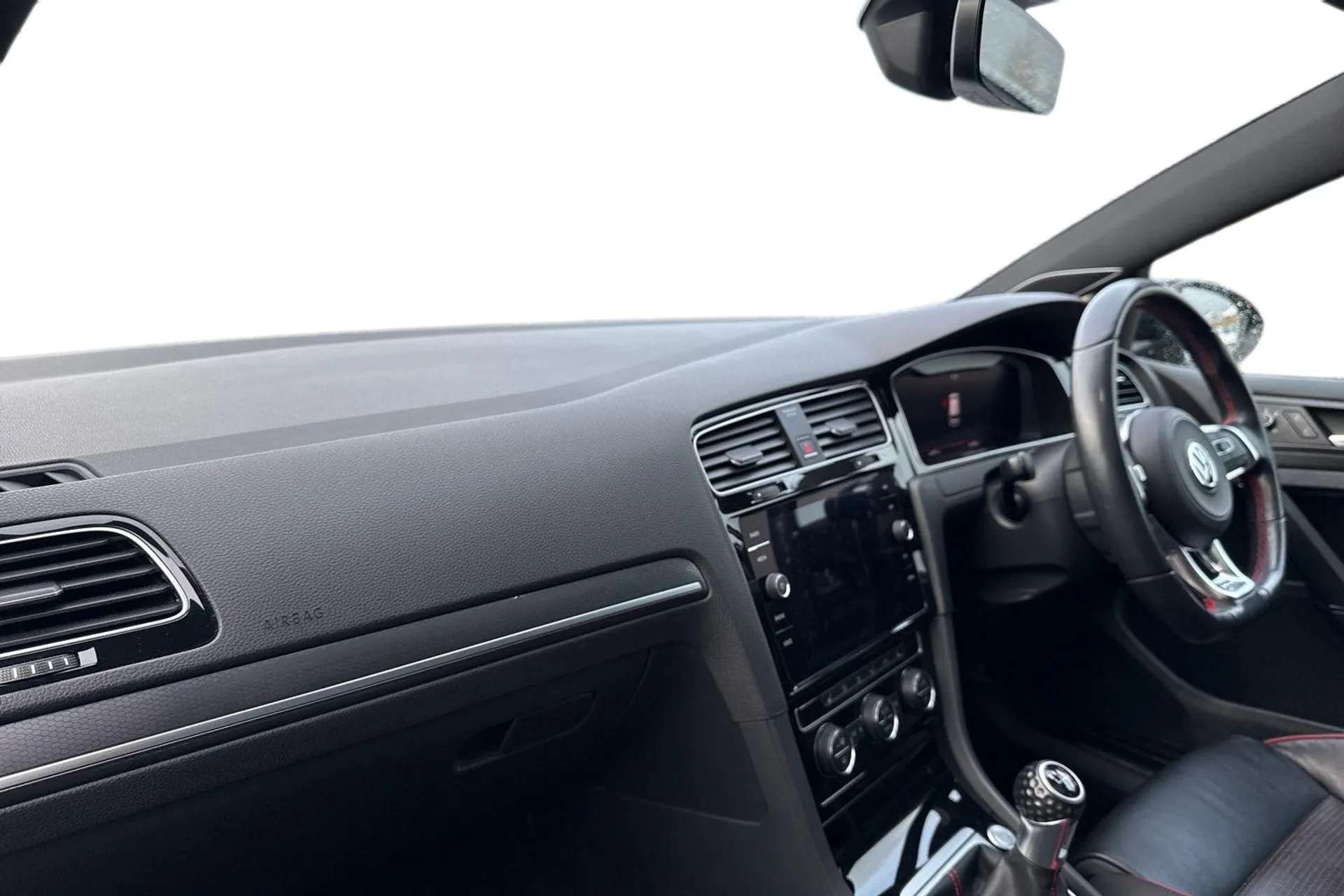 A 2018 VOLKSWAGEN GOLF 2.0 TSI 245 GTI Performance 5dr [Panoramic Roof, Lane Assist with Dynamic Light Assist, Keyless Entry A 2018 VOLKSWAGEN GOLF 2.0 TSI 245 GTI Performance 5dr [Panoramic Roof, Lane Assist with Dynamic Light Assist, Keyless Entry