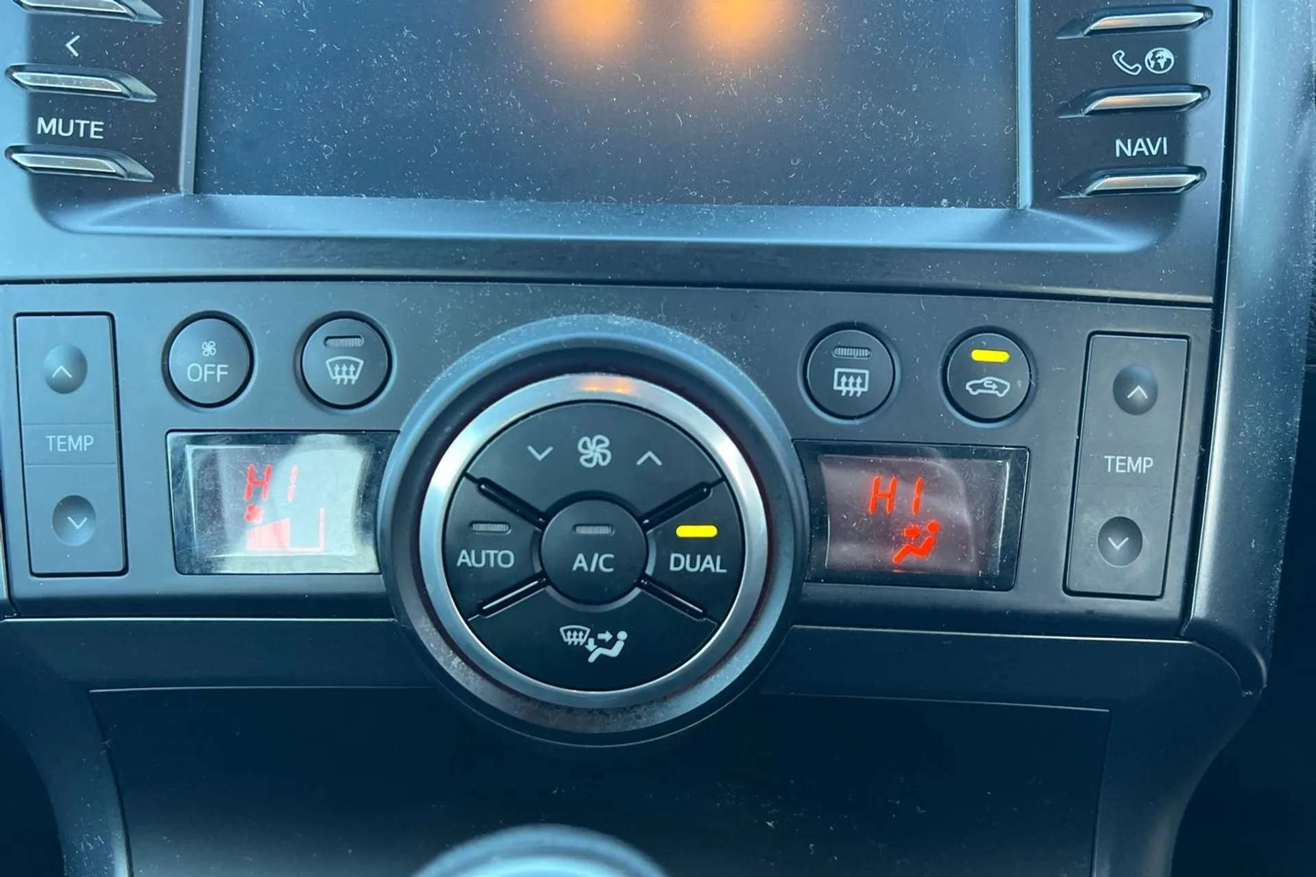 2018 TOYOTA VERSO 2018 TOYOTA VERSO