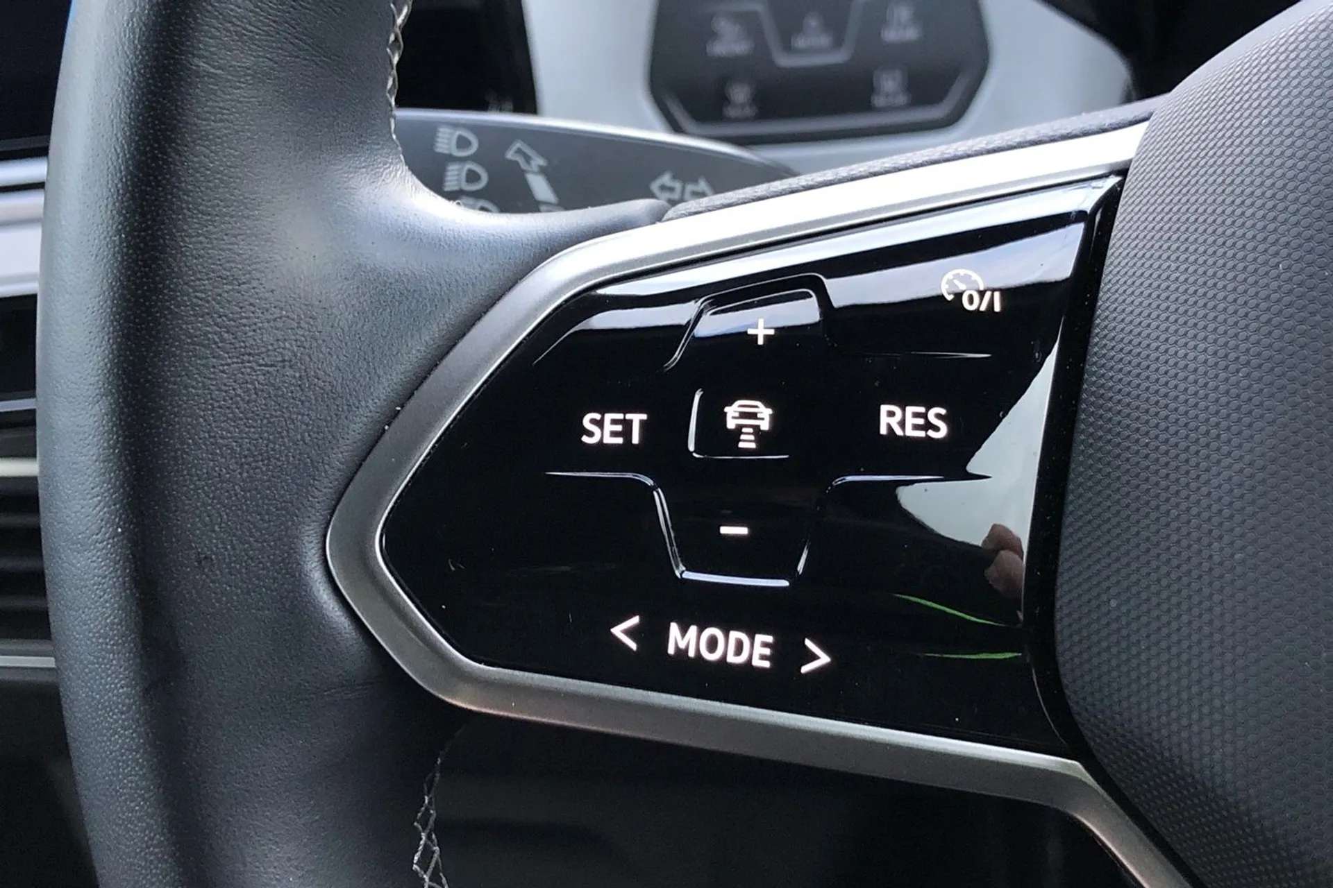 2023 VOLKSWAGEN ID.3 2023 VOLKSWAGEN ID.3