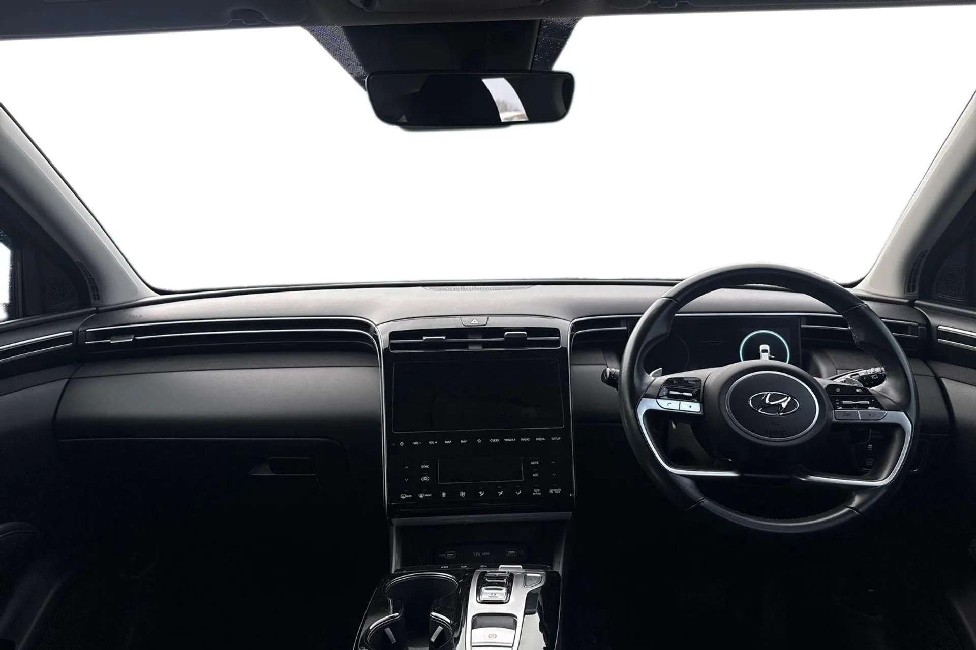 A 2021 HYUNDAI TUCSON 1.6 TGDi Hybrid 230 SE Connect 5dr 2WD Auto [ Reversing camera , Multi-Collision braking , 17" Alloy wheels , Rear parking sensors , Bluetooth system A 2021 HYUNDAI TUCSON 1.6 TGDi Hybrid 230 SE Connect 5dr 2WD Auto [ Reversing camera , Multi-Collision braking , 17" Alloy wheels , Rear parking sensors , Bluetooth system