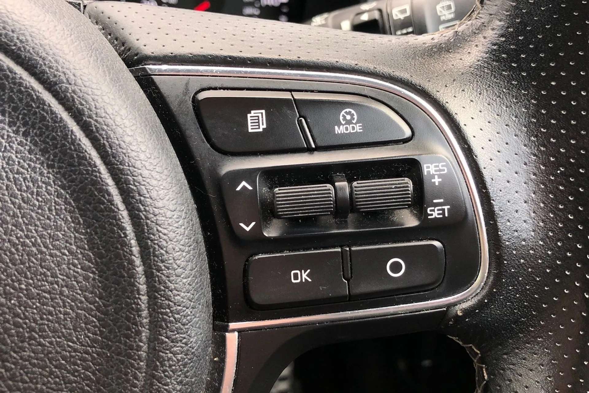 2017 KIA SPORTAGE 2017 KIA SPORTAGE