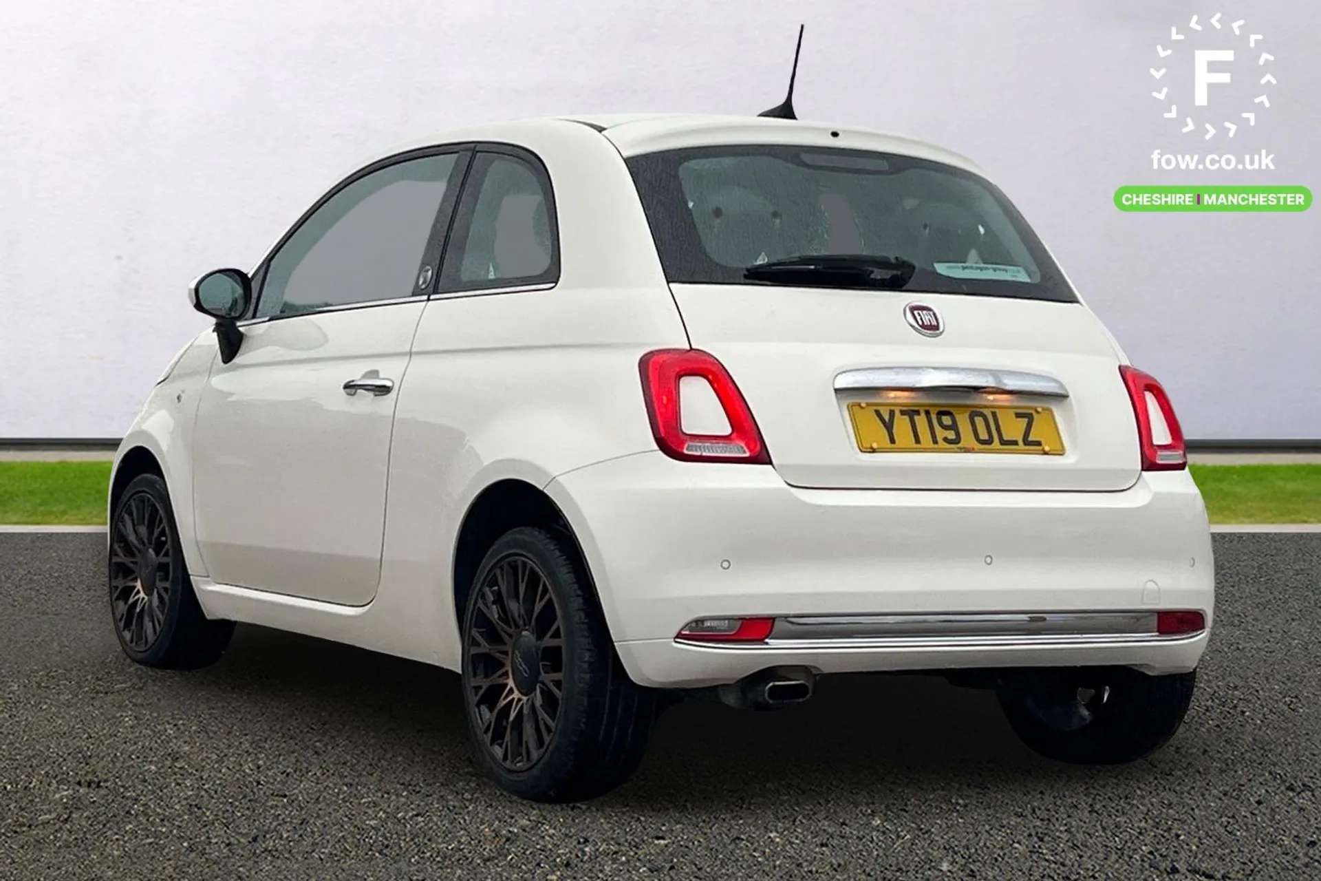 2019 FIAT 500 2019 FIAT 500