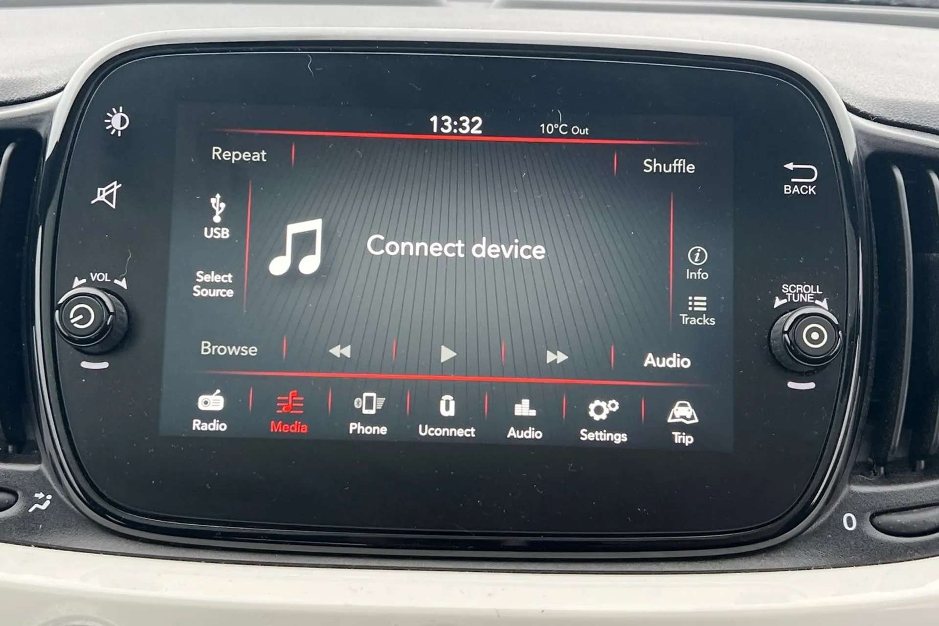 2019 FIAT 500 2019 FIAT 500