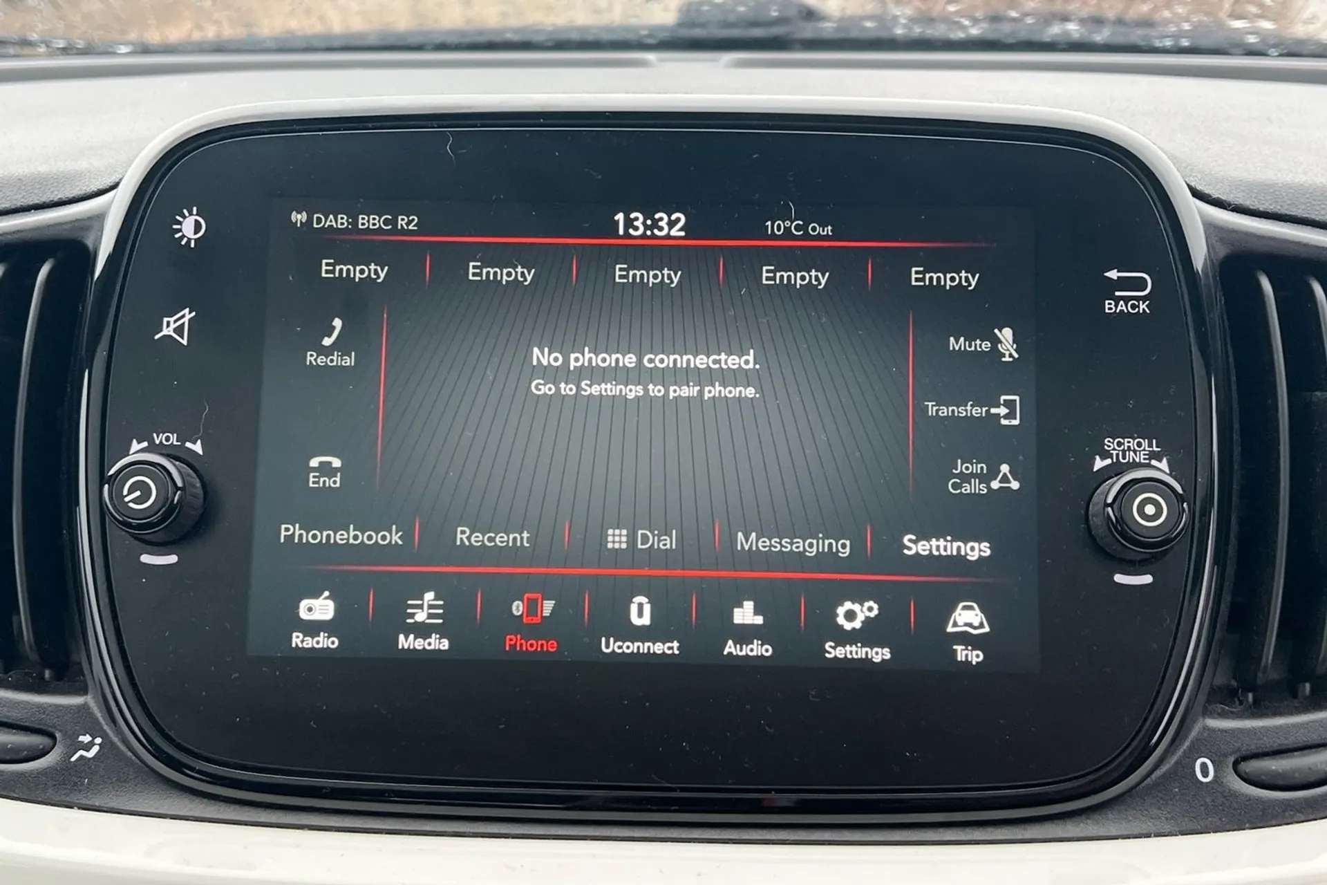 2019 FIAT 500 2019 FIAT 500