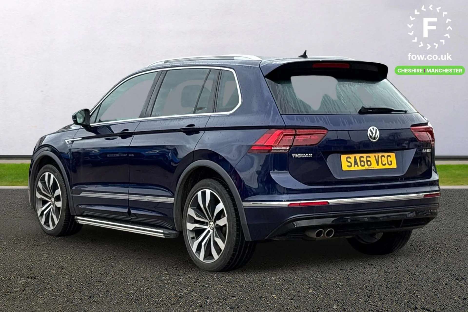 A 2016 VOLKSWAGEN TIGUAN 2.0 TDi 150 R-Line 5dr [ LED 'Mid' headlights , Ambient lighting pack , Bluetooth phone integration system , 20" Suzuka alloy wheels + anti theft whee A 2016 VOLKSWAGEN TIGUAN 2.0 TDi 150 R-Line 5dr [ LED 'Mid' headlights , Ambient lighting pack , Bluetooth phone integration system , 20" Suzuka alloy wheels + anti theft whee