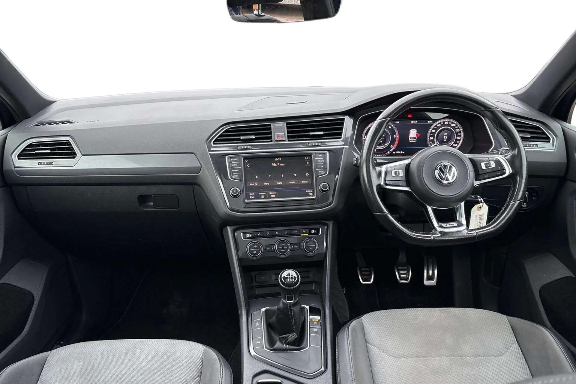 A 2016 VOLKSWAGEN TIGUAN 2.0 TDi 150 R-Line 5dr [ LED 'Mid' headlights , Ambient lighting pack , Bluetooth phone integration system , 20" Suzuka alloy wheels + anti theft whee A 2016 VOLKSWAGEN TIGUAN 2.0 TDi 150 R-Line 5dr [ LED 'Mid' headlights , Ambient lighting pack , Bluetooth phone integration system , 20" Suzuka alloy wheels + anti theft whee