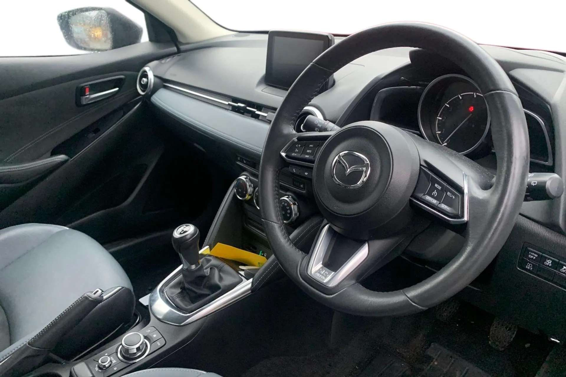 2020 MAZDA MAZDA2 2020 MAZDA MAZDA2