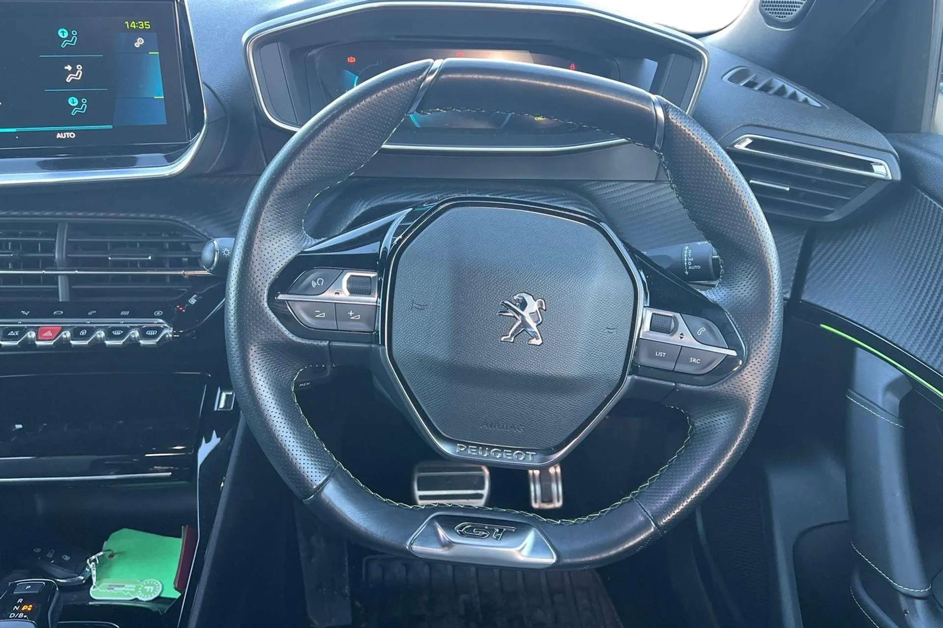 2021 PEUGEOT 2008 2021 PEUGEOT 2008