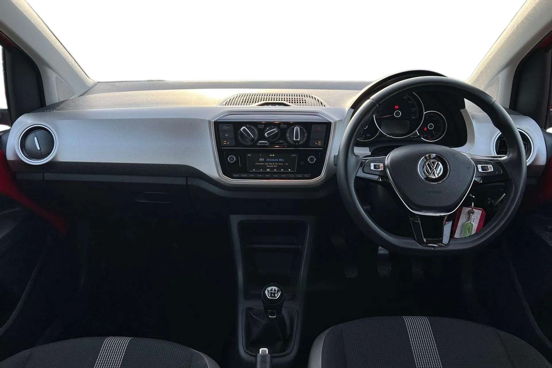 2018 VOLKSWAGEN UP 2018 VOLKSWAGEN UP