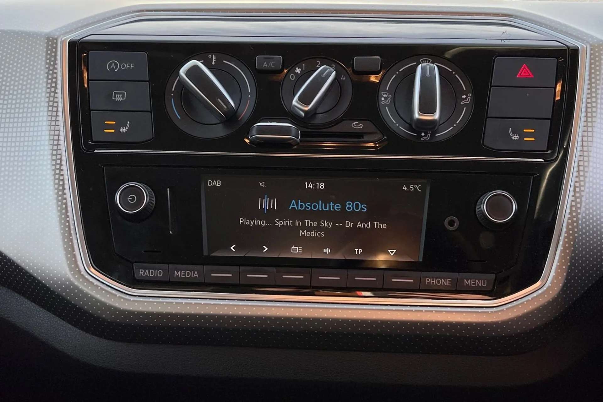 2018 VOLKSWAGEN UP 2018 VOLKSWAGEN UP