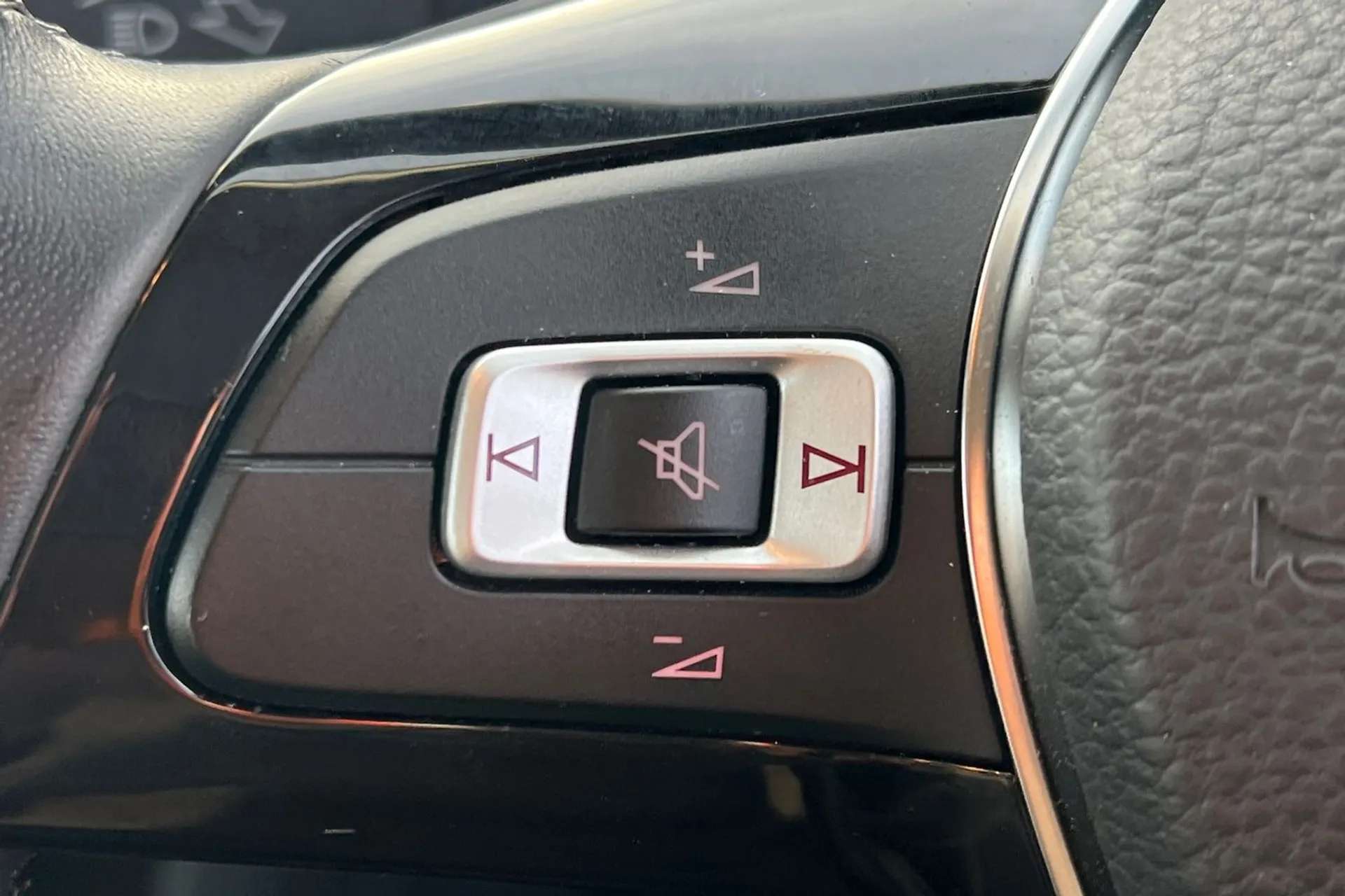 2018 VOLKSWAGEN UP 2018 VOLKSWAGEN UP